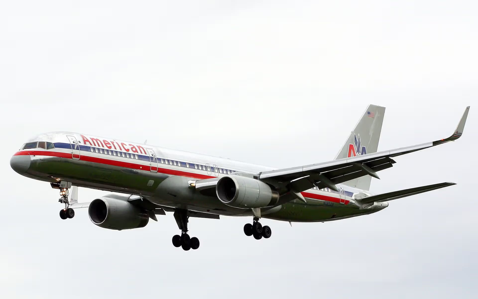 N185AN — Twin-engine aircraft