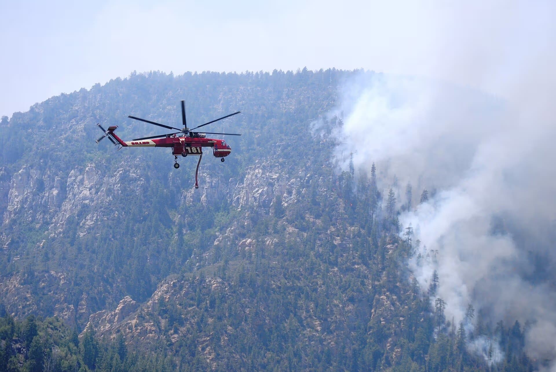 N9125M — Helicopter