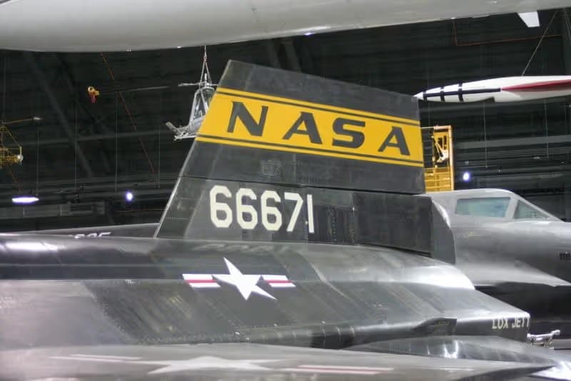 Unidentified — Aircraft