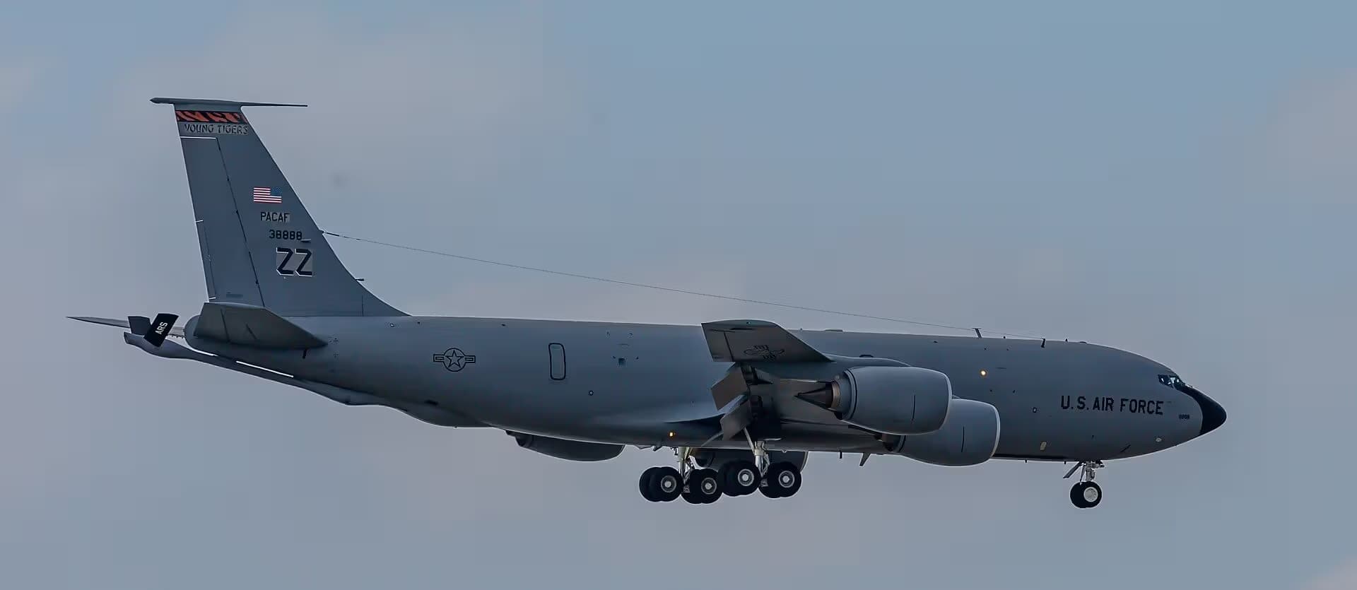 Unidentified — Boeing
