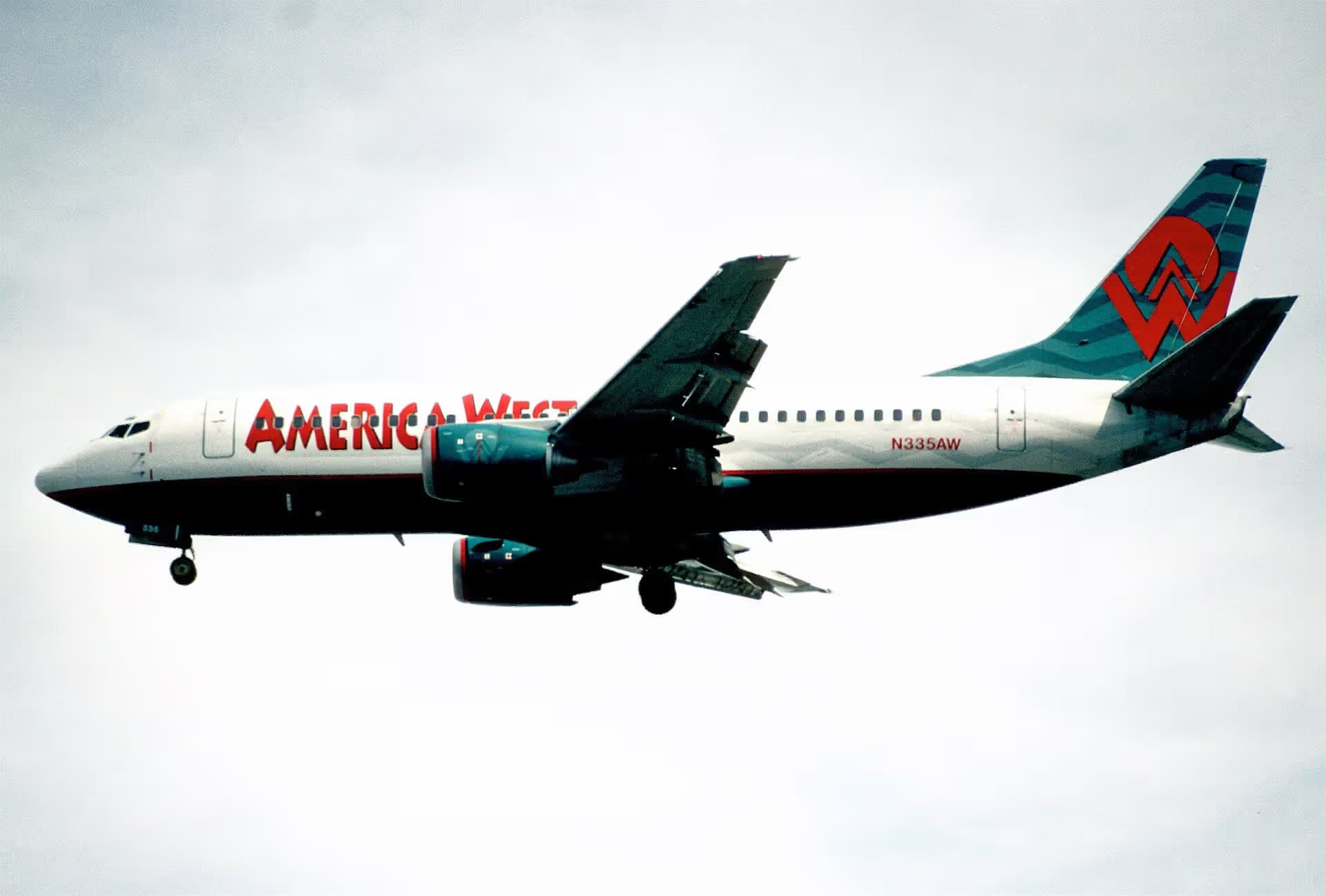 N335AW — Boeing