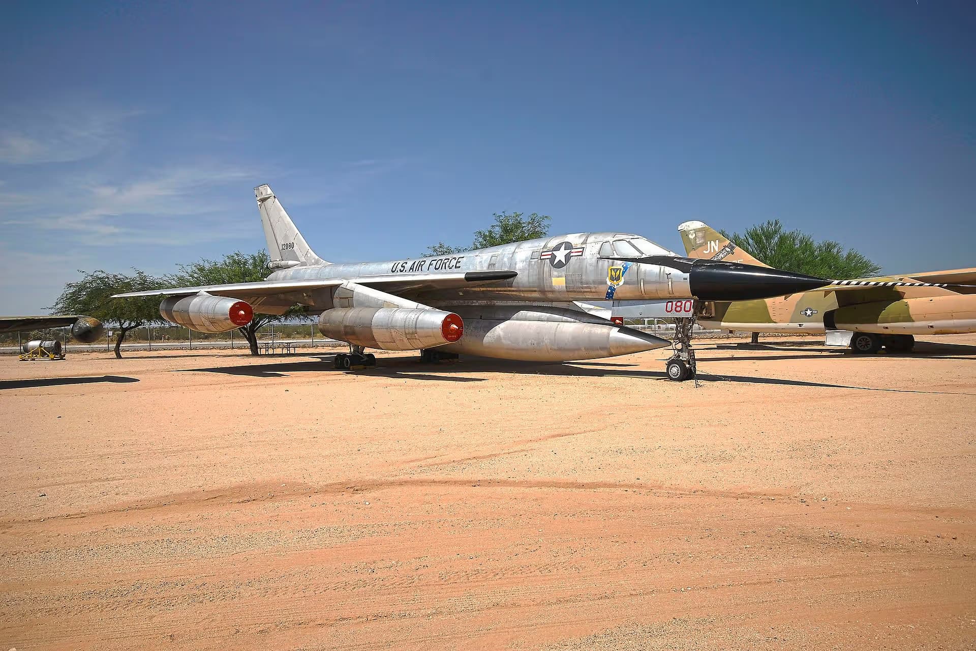 Unidentified — Aircraft