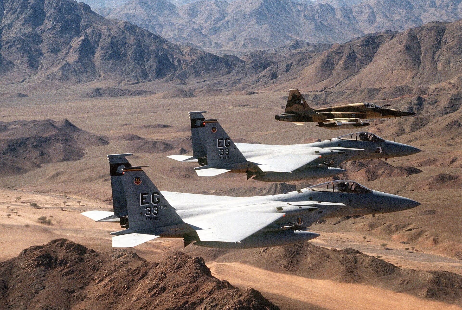 Unidentified — Aircraft