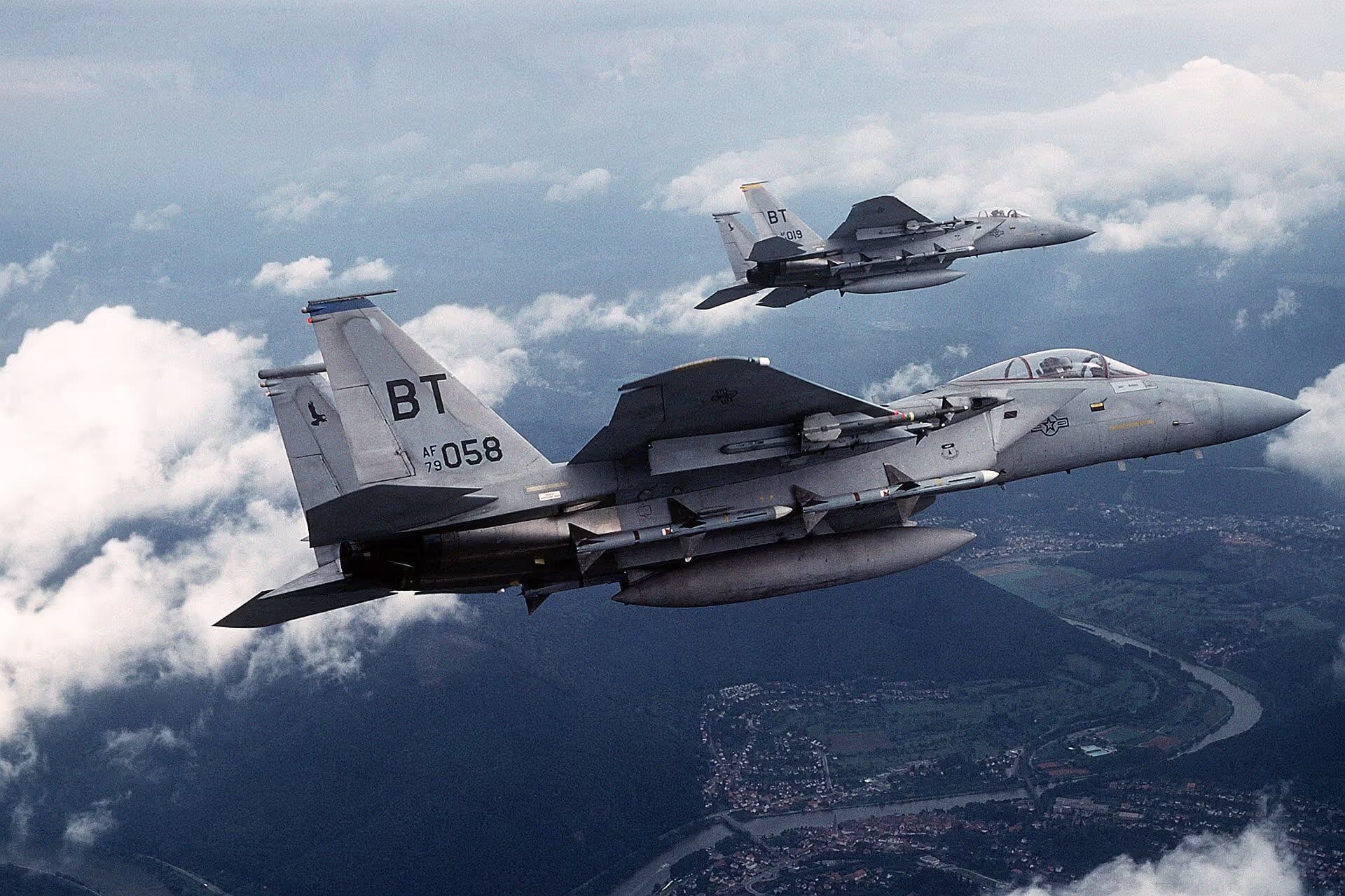Unidentified — Aircraft