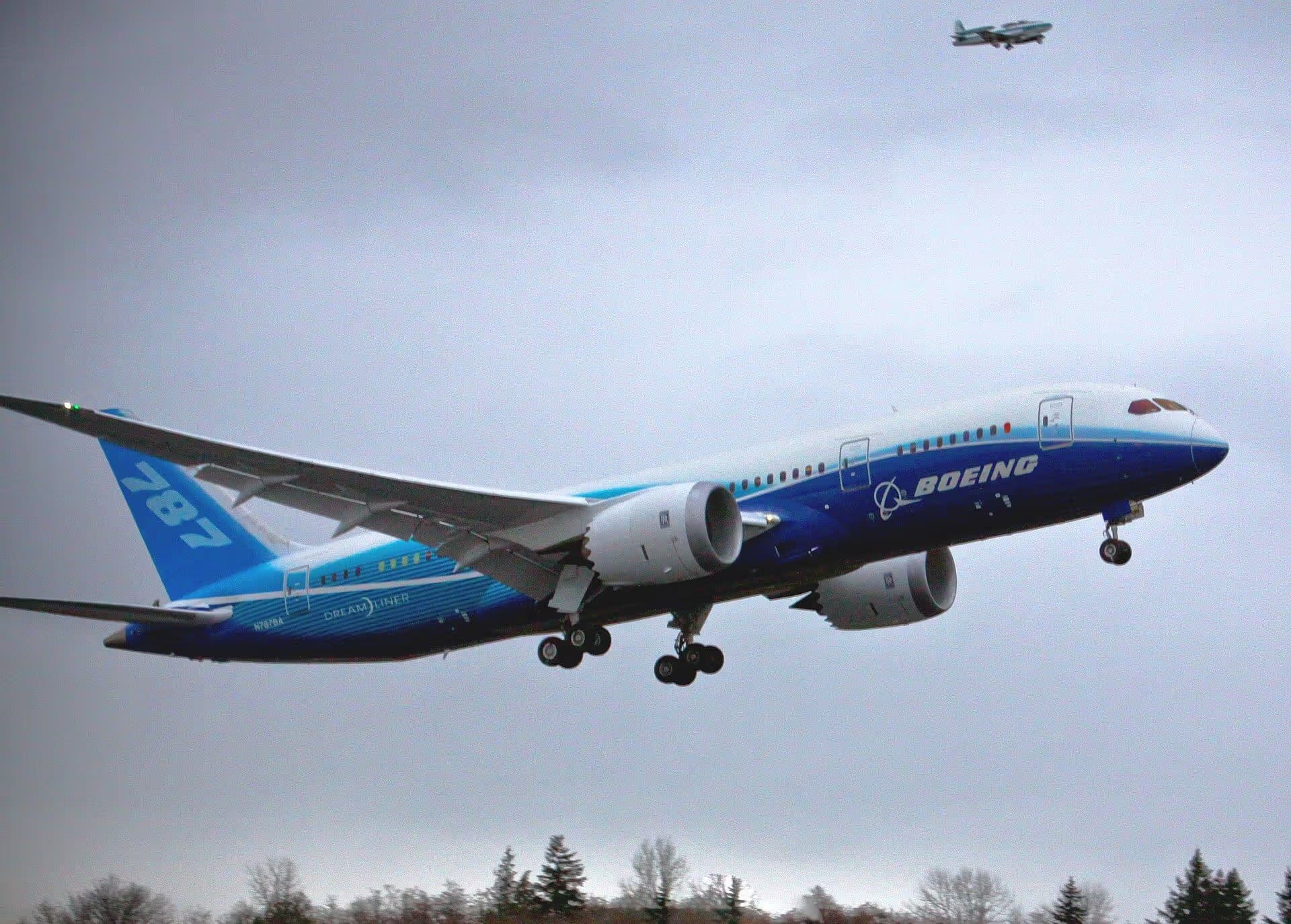 Unidentified — Boeing