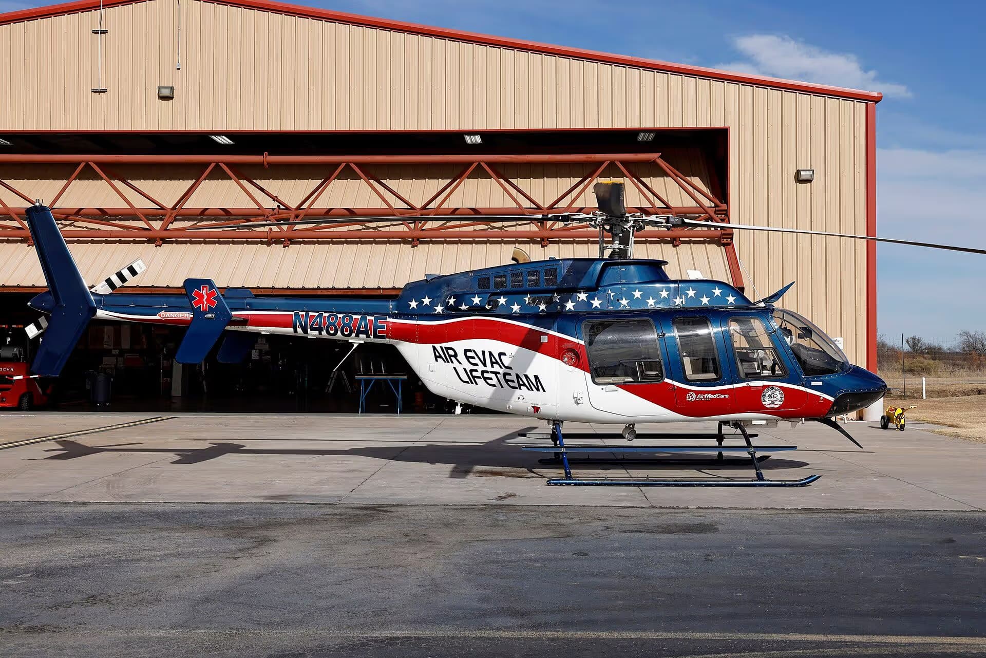 N488AE — Helicopter