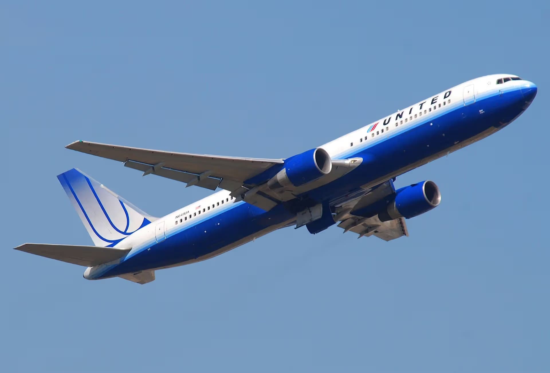 N641UA — Boeing
