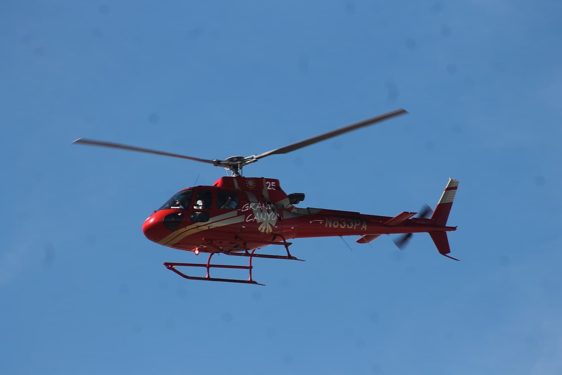N833PA — Helicopter