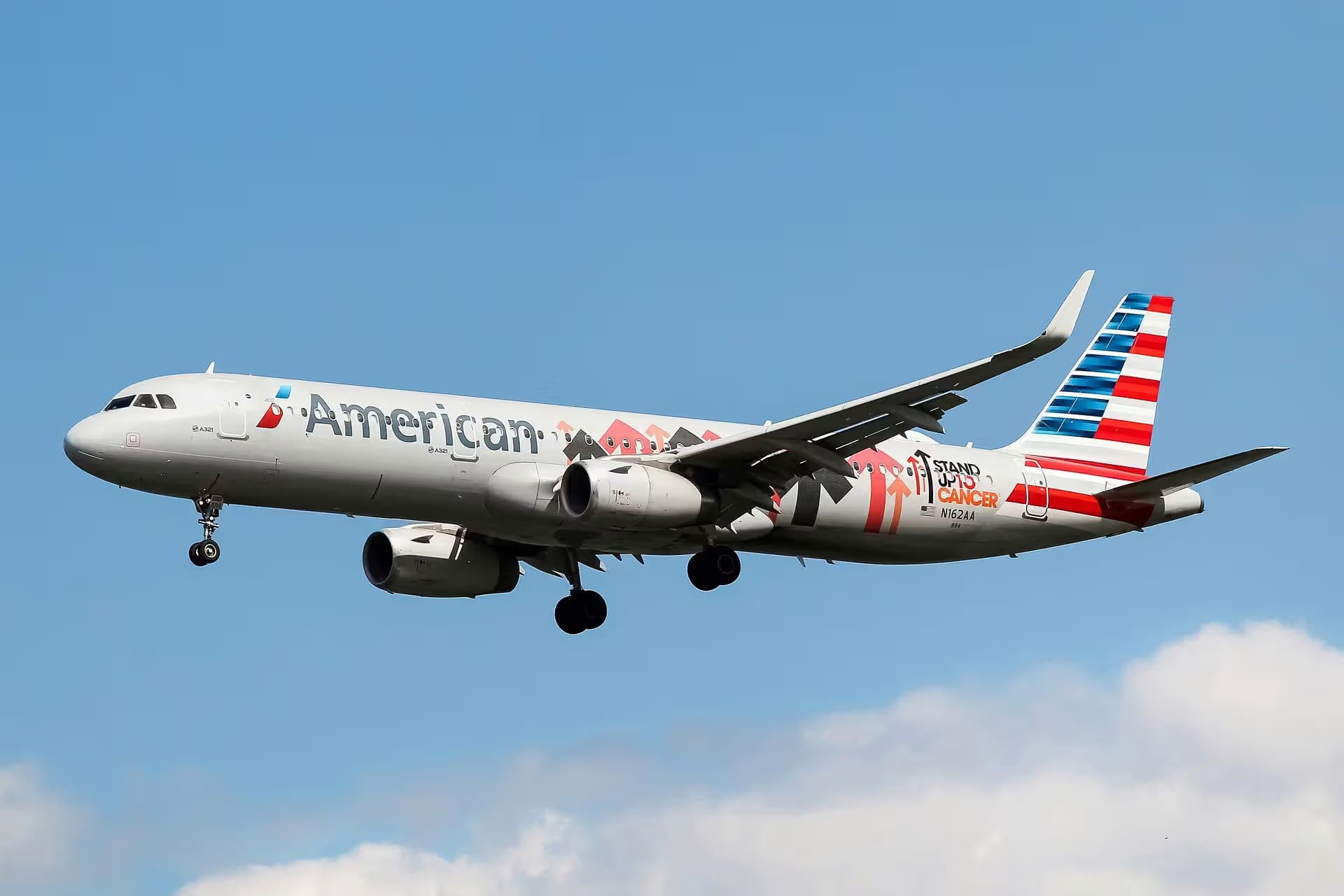 N162AA — Airbus