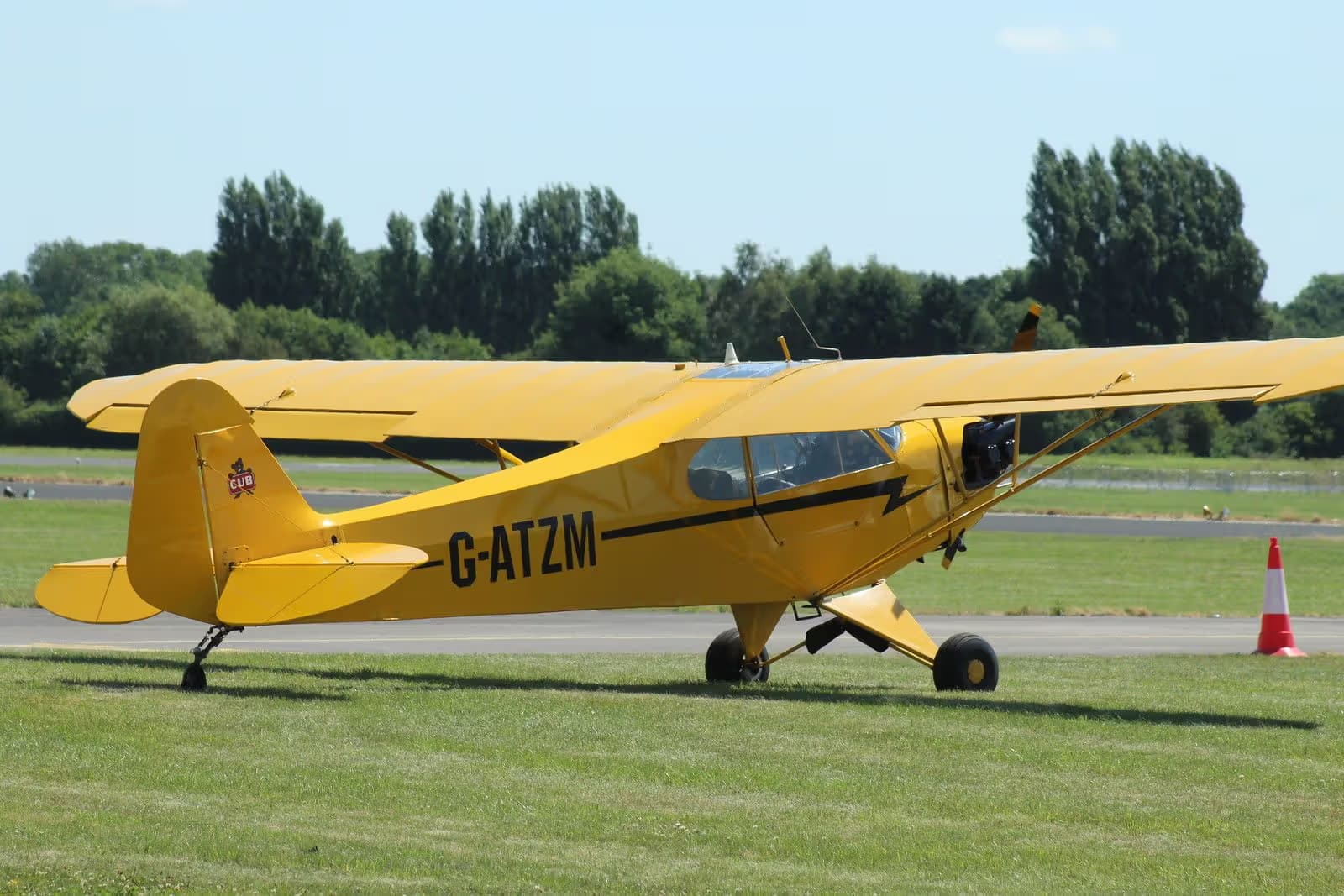 G-ATZM — Aircraft