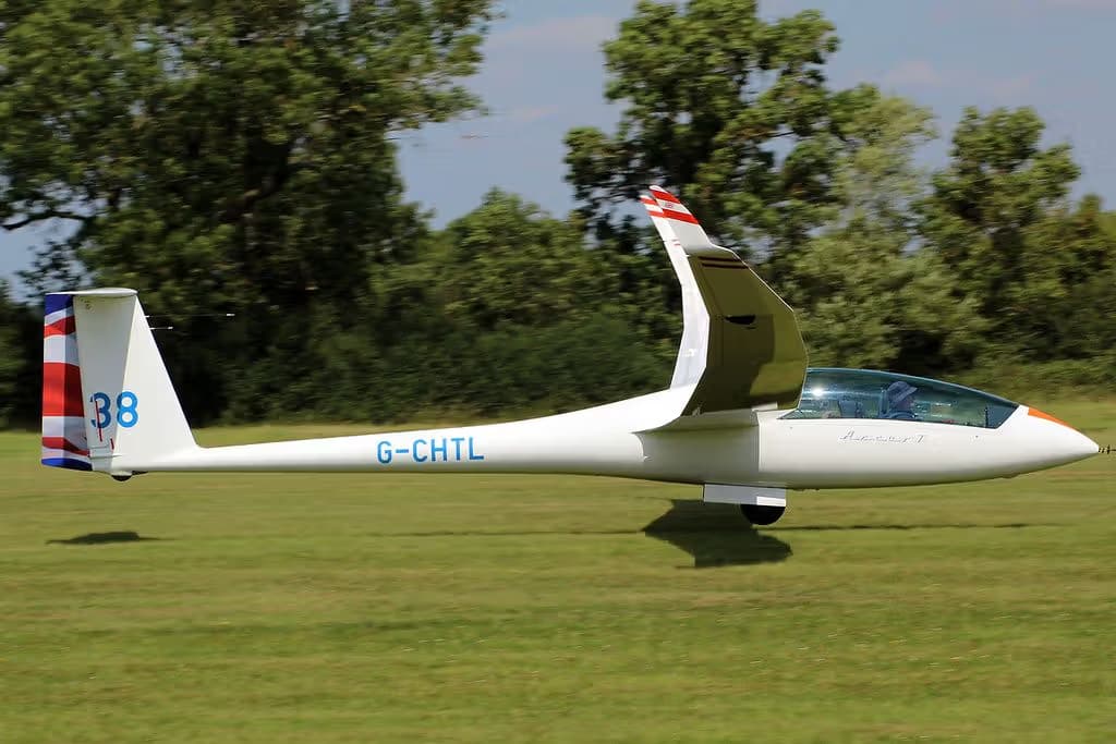 G-CHTL — Glider