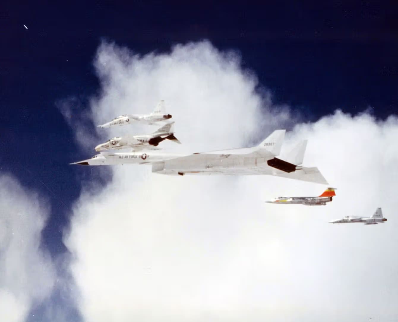 Unidentified — Aircraft