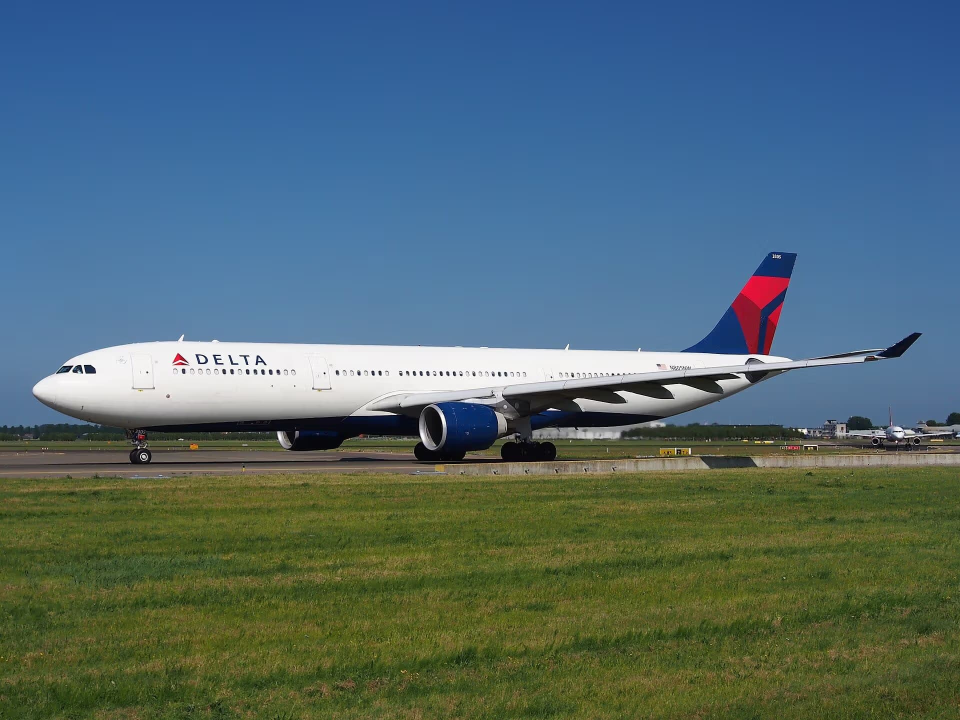N805NW — Airbus