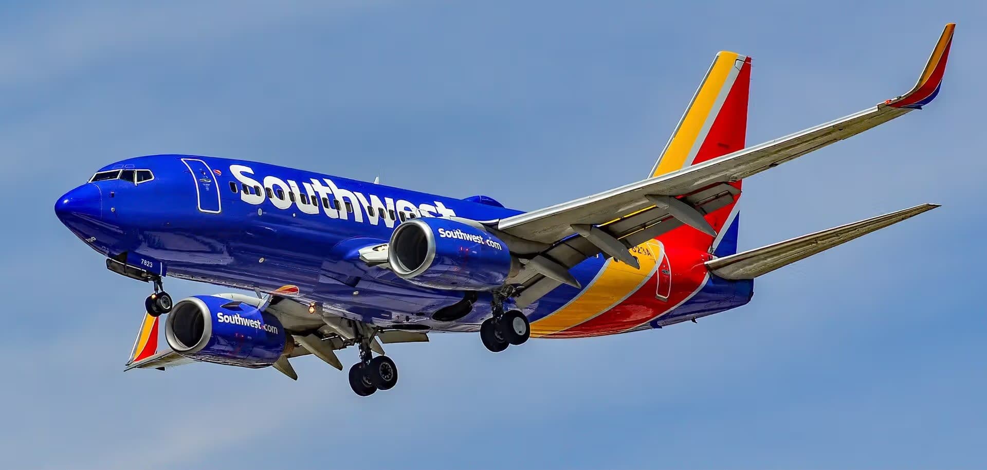 N7823A — Boeing