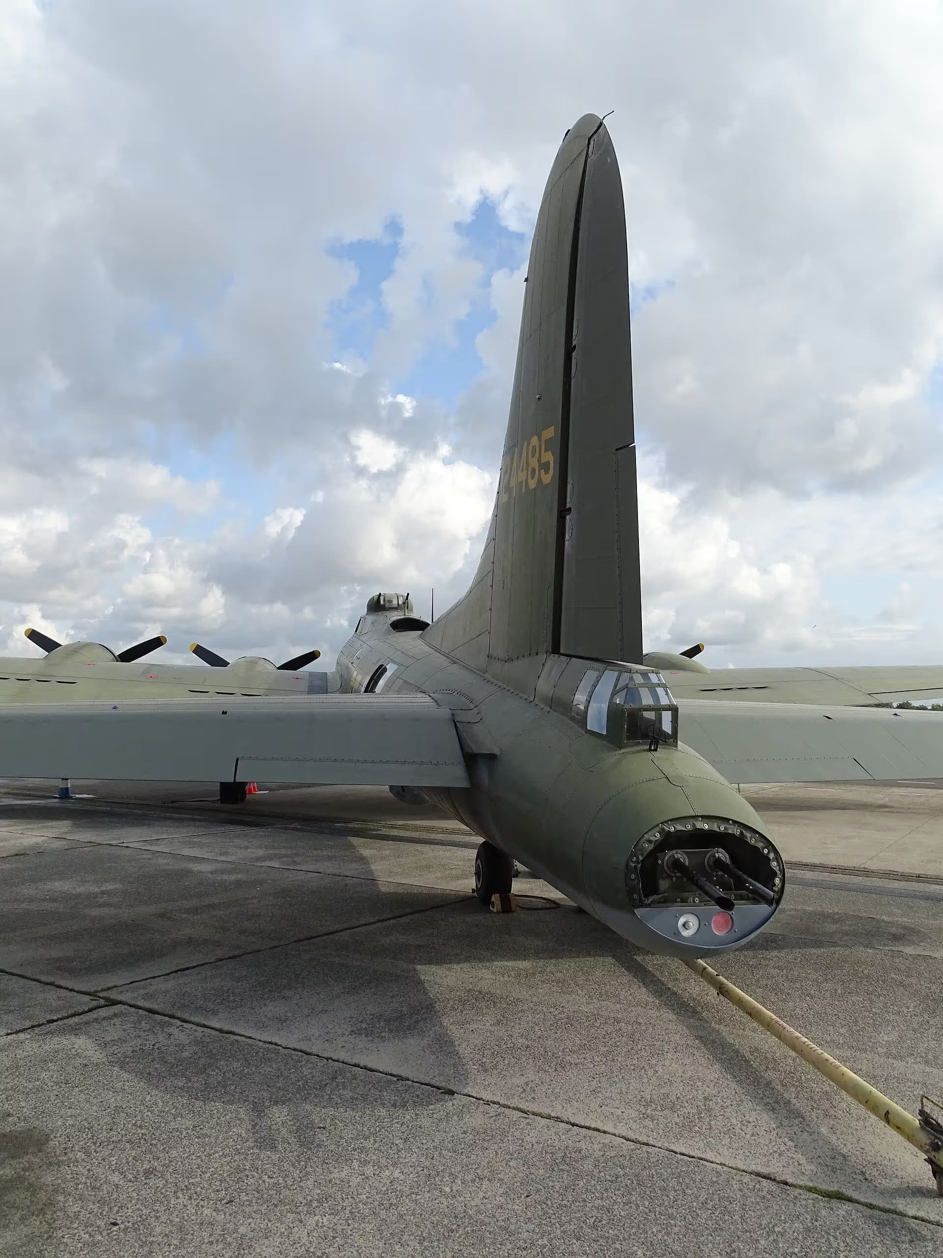 Unidentified — Aircraft