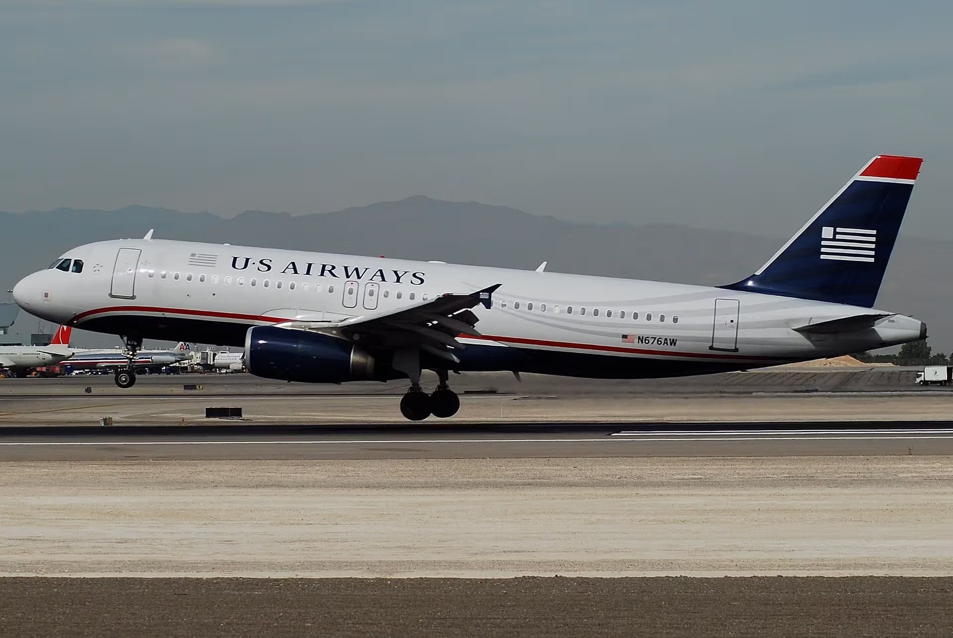 N676AW — Airbus
