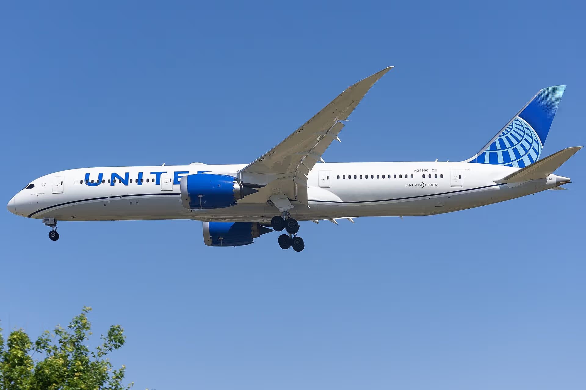 N24990 — Boeing