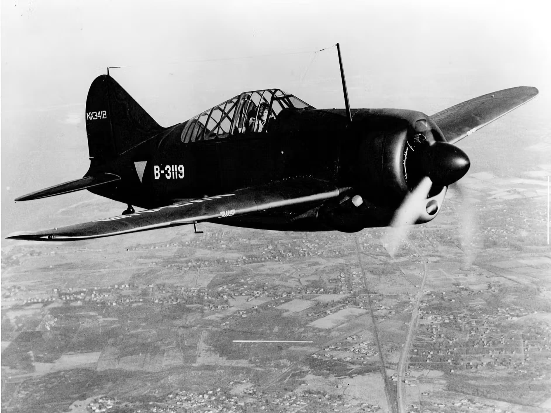 Unidentified — Single-engine aircraft