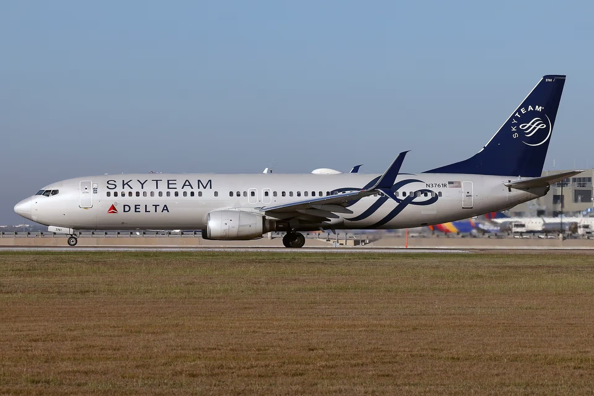 N3761R — Boeing