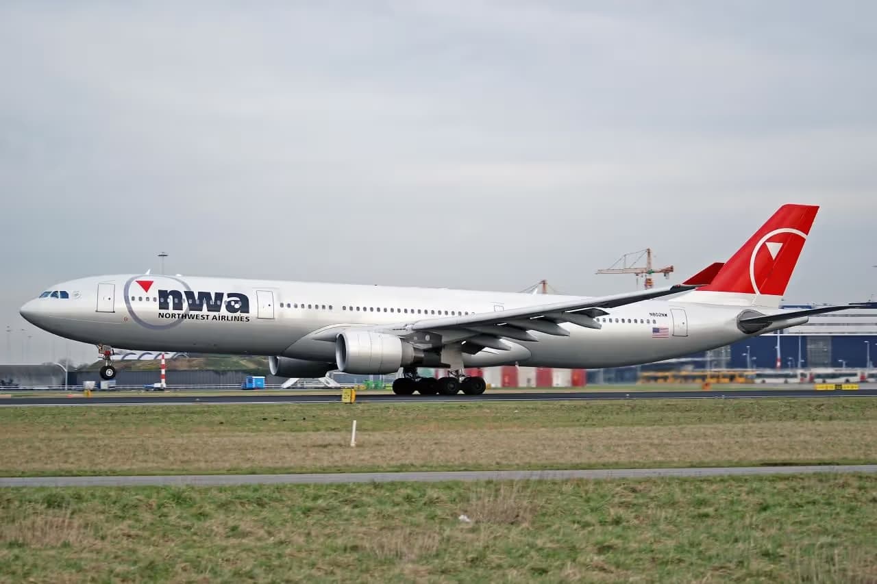 N802NW — Airbus