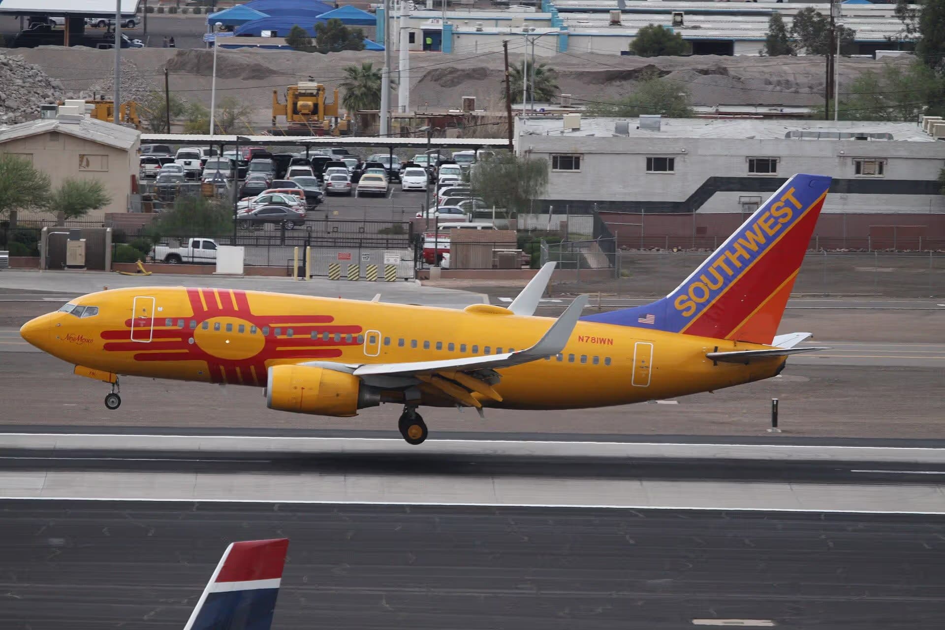 N781WN — Boeing