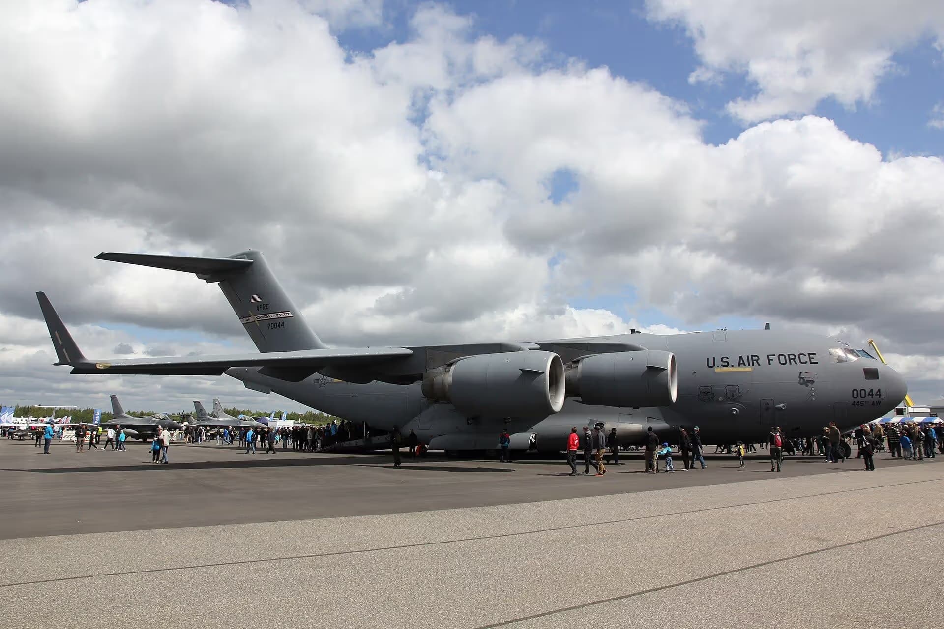 Unidentified — Boeing