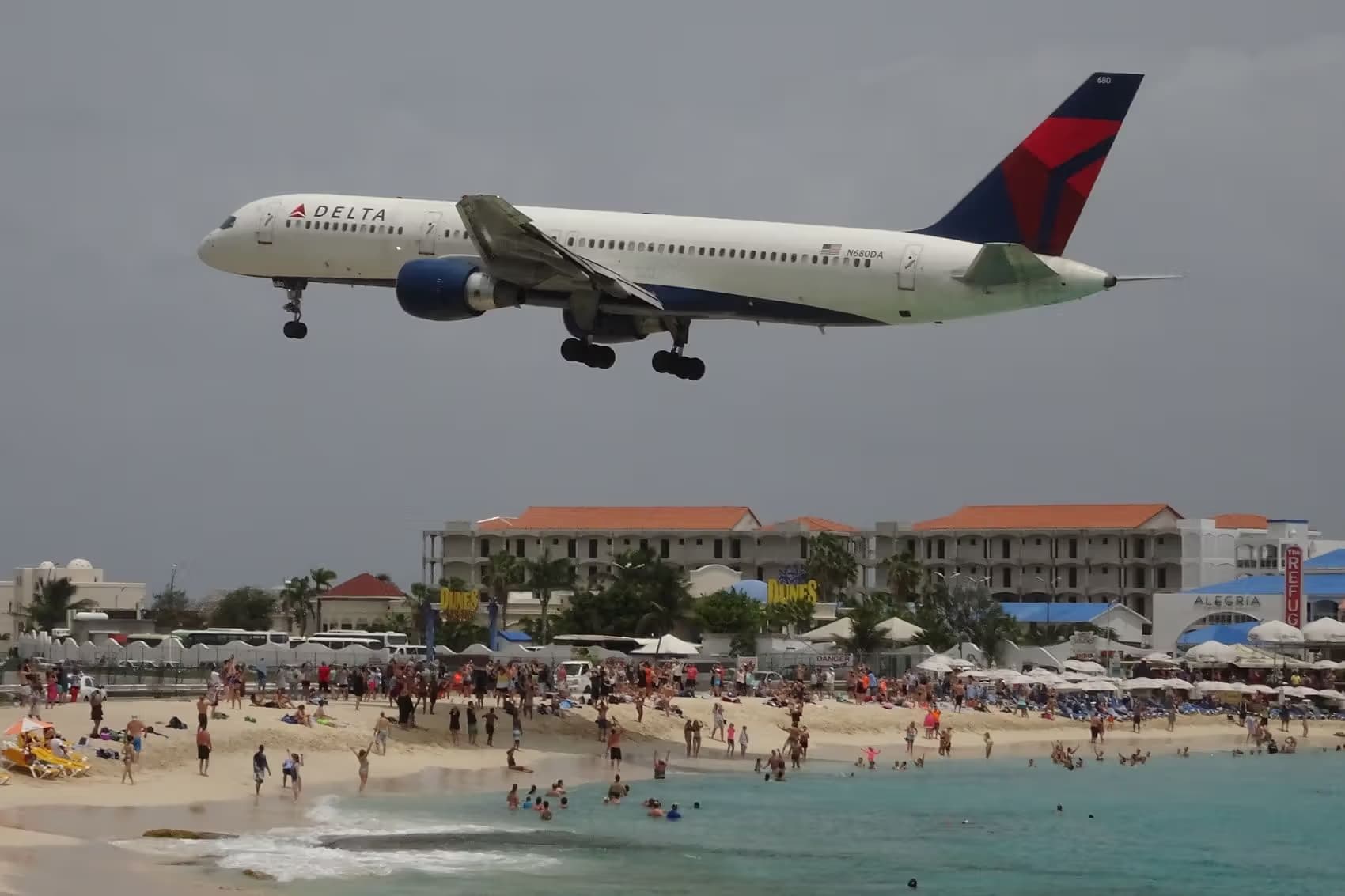 N680DA — Boeing