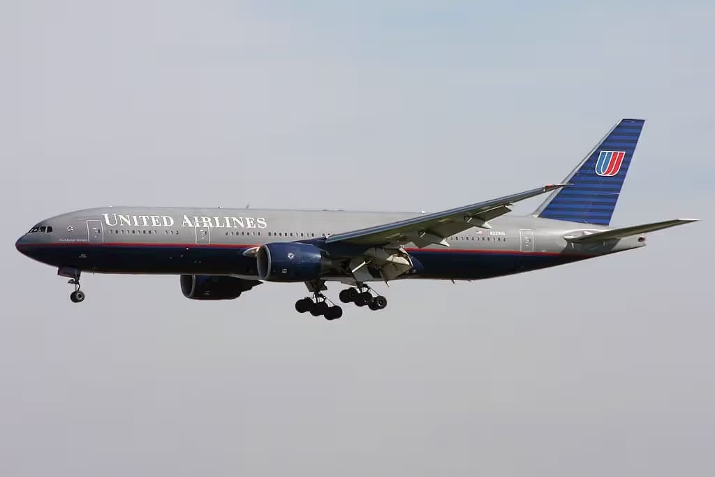 N223UA — Boeing