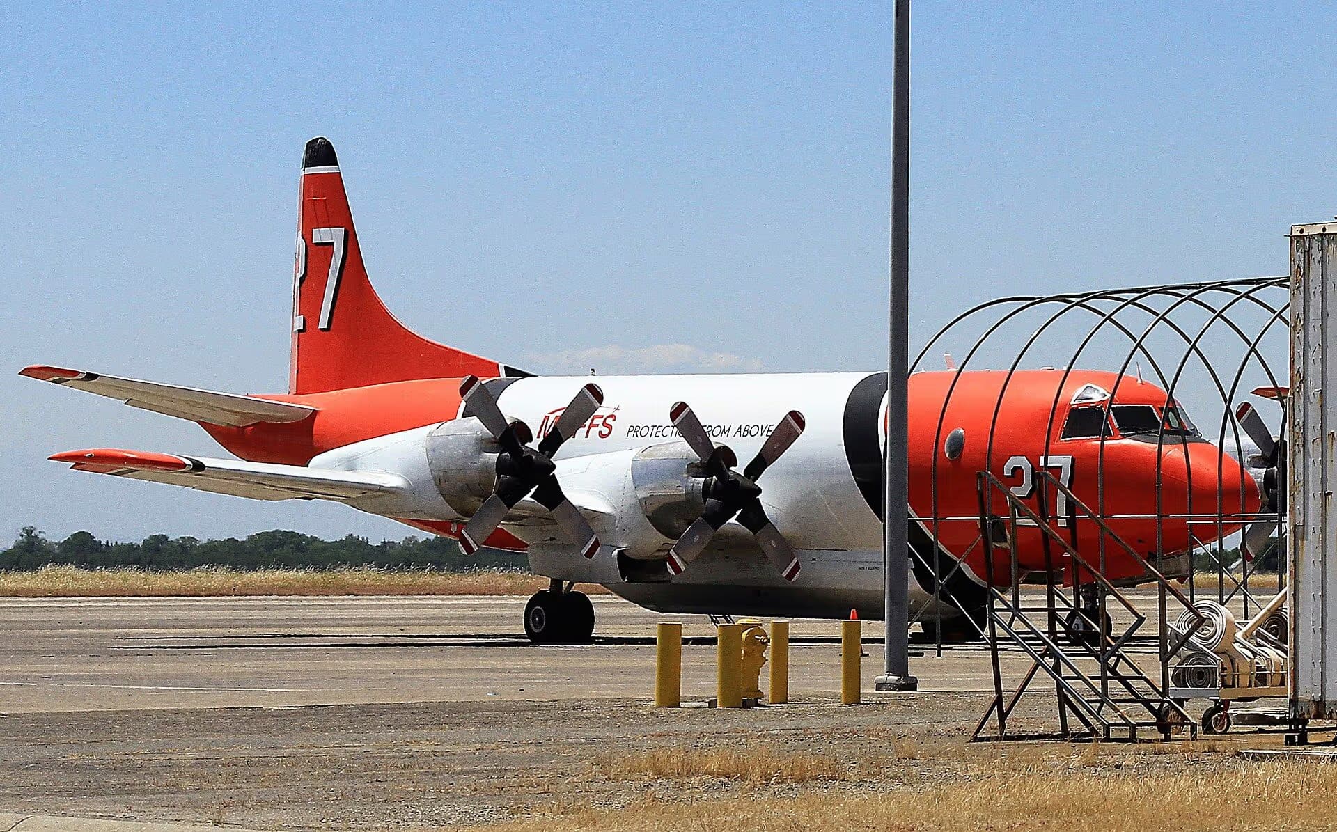N927AU — Lockheed