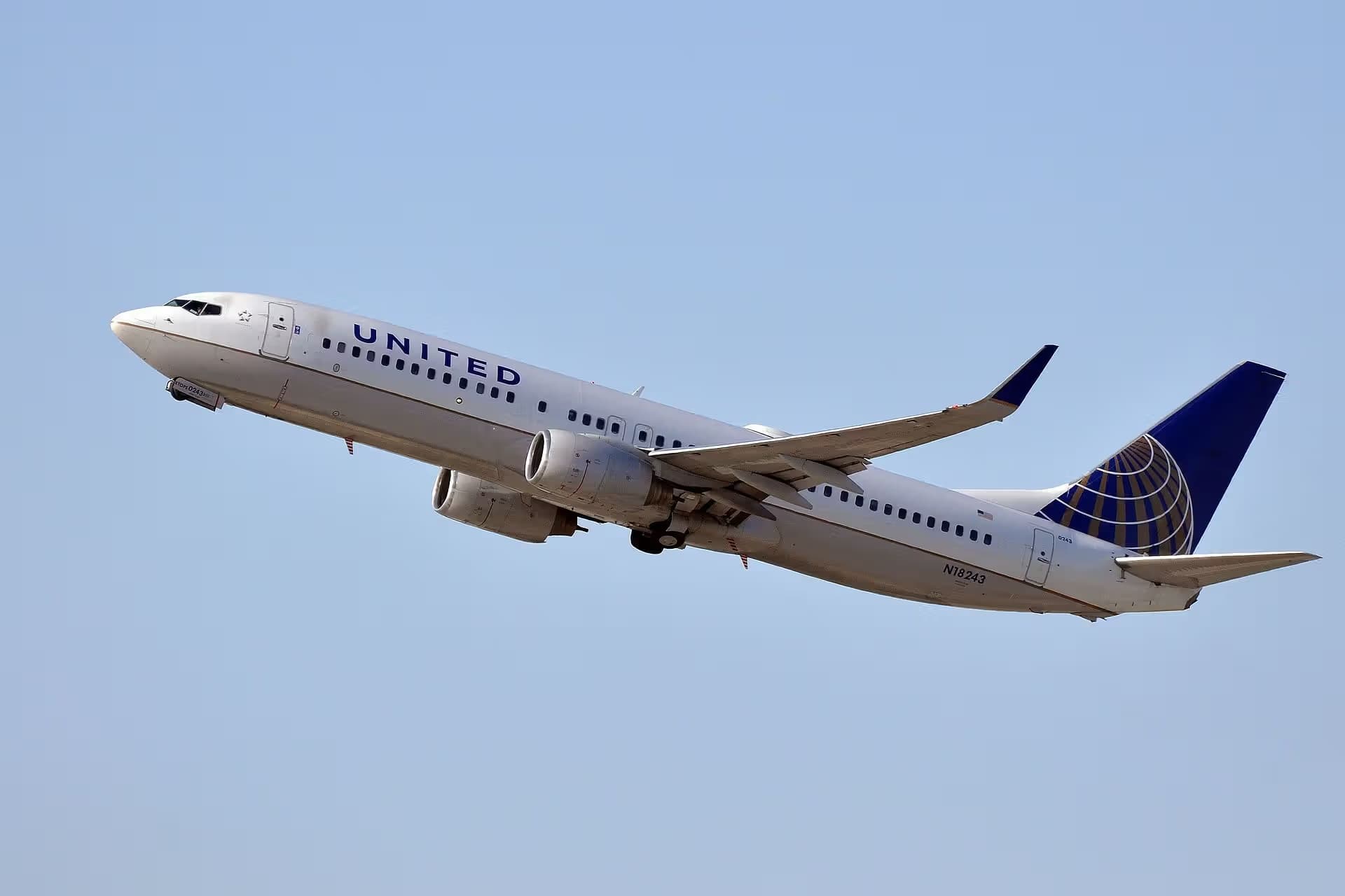 N18243 — Twin-engine aircraft