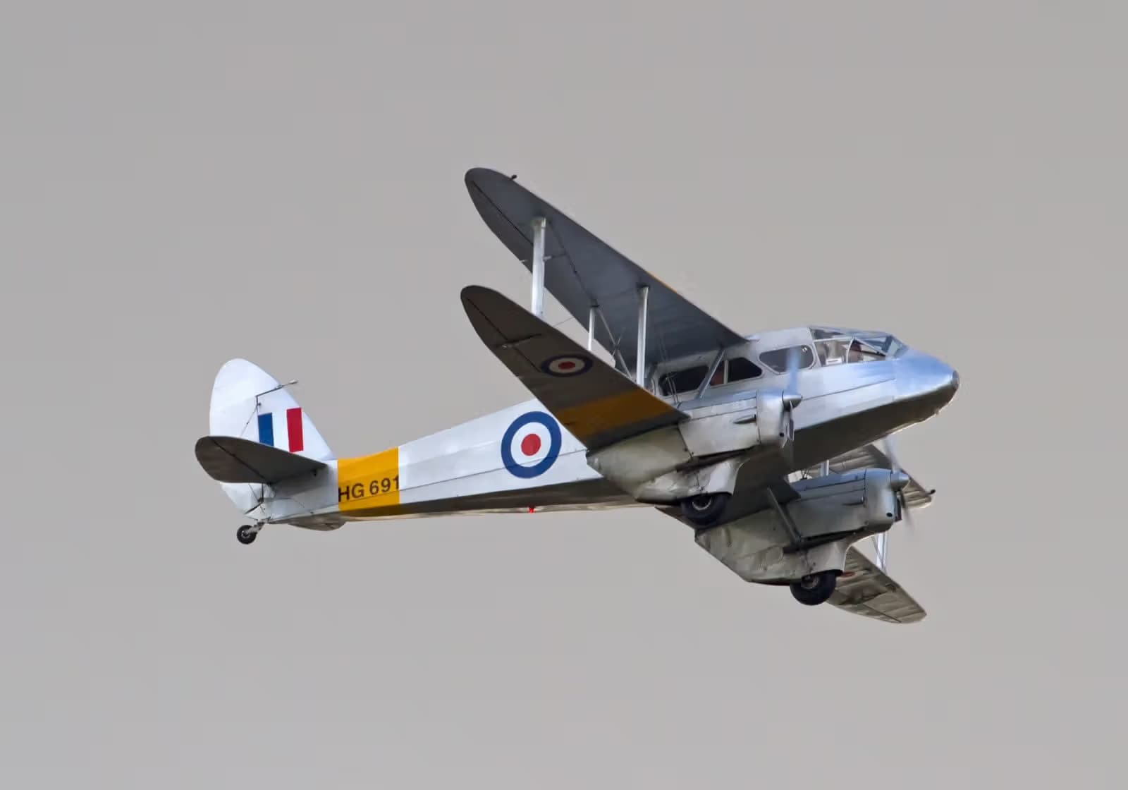 G-AIYR — De Havilland