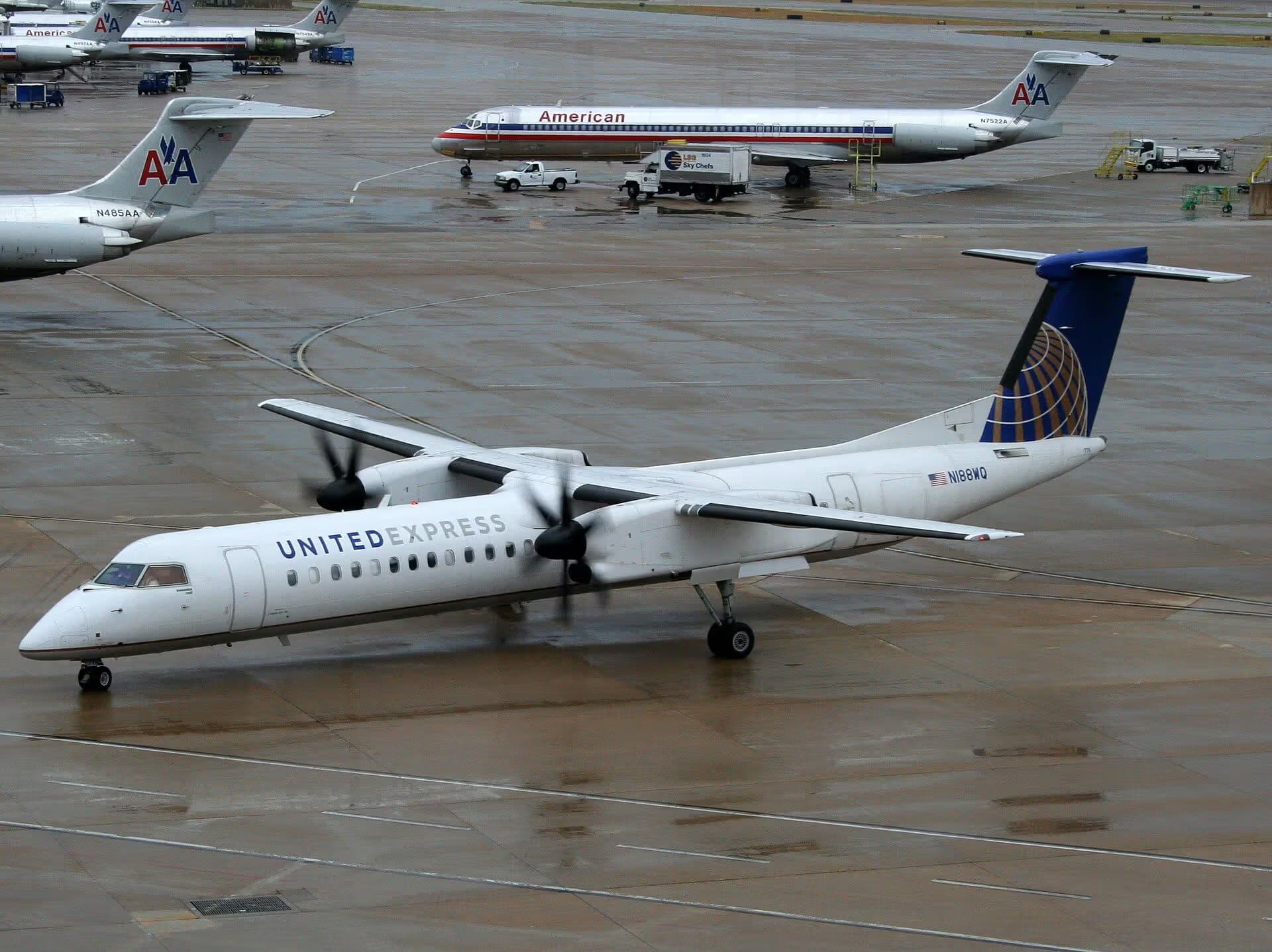 N188WQ — Bombardier