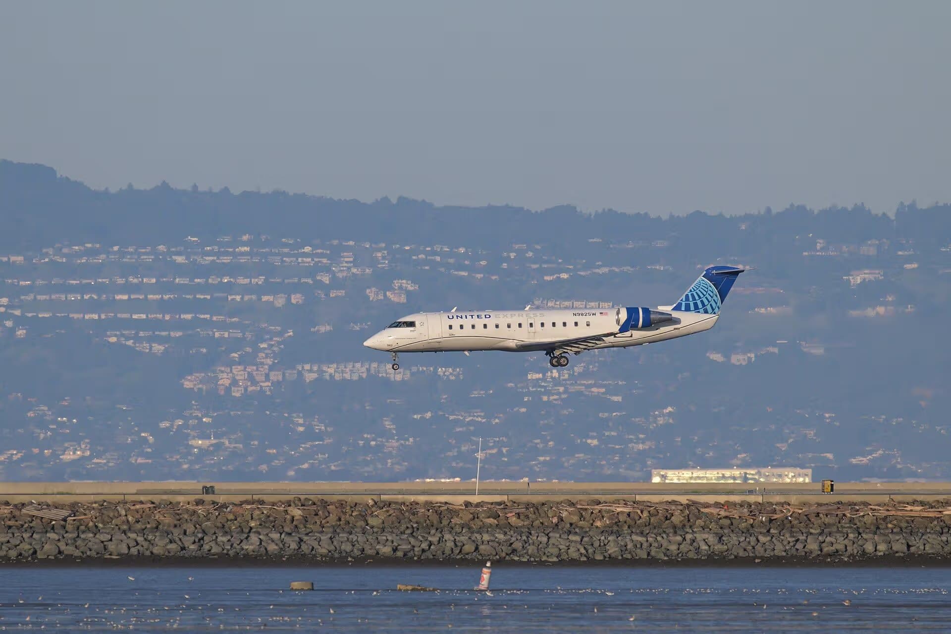 N982SW — Bombardier