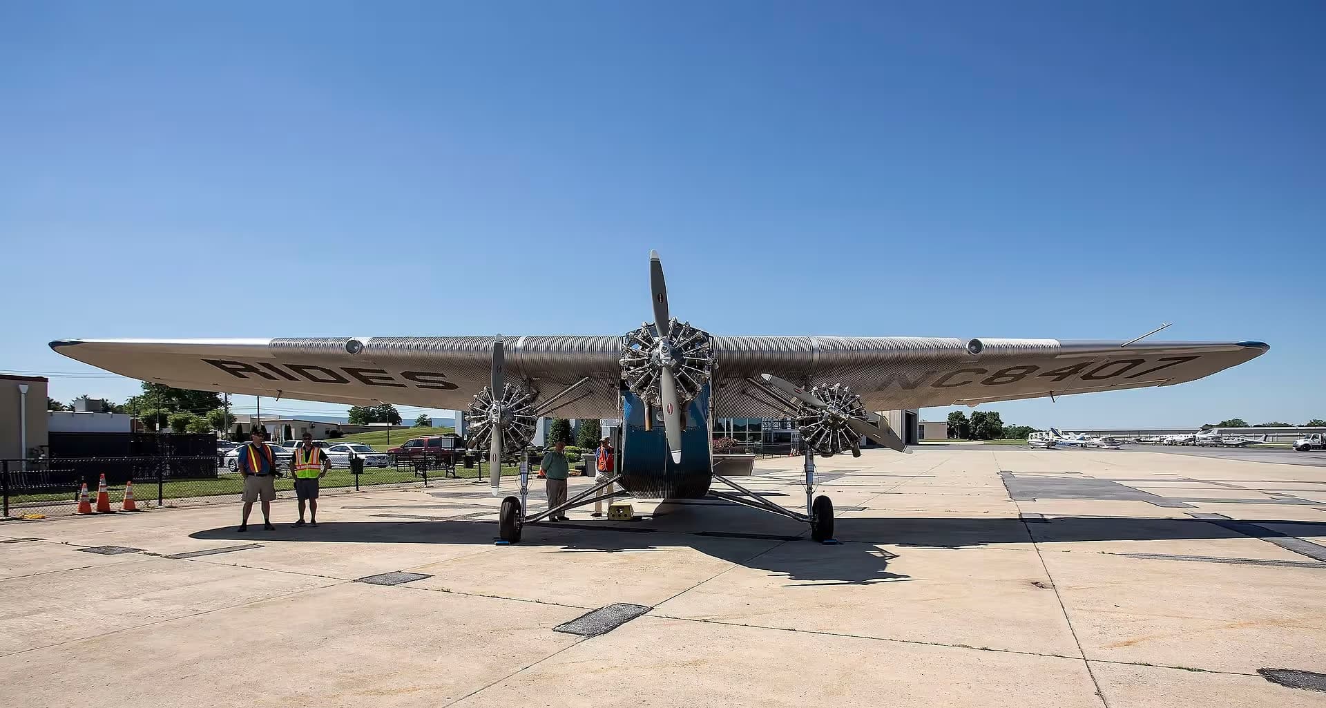 Unidentified — Aircraft