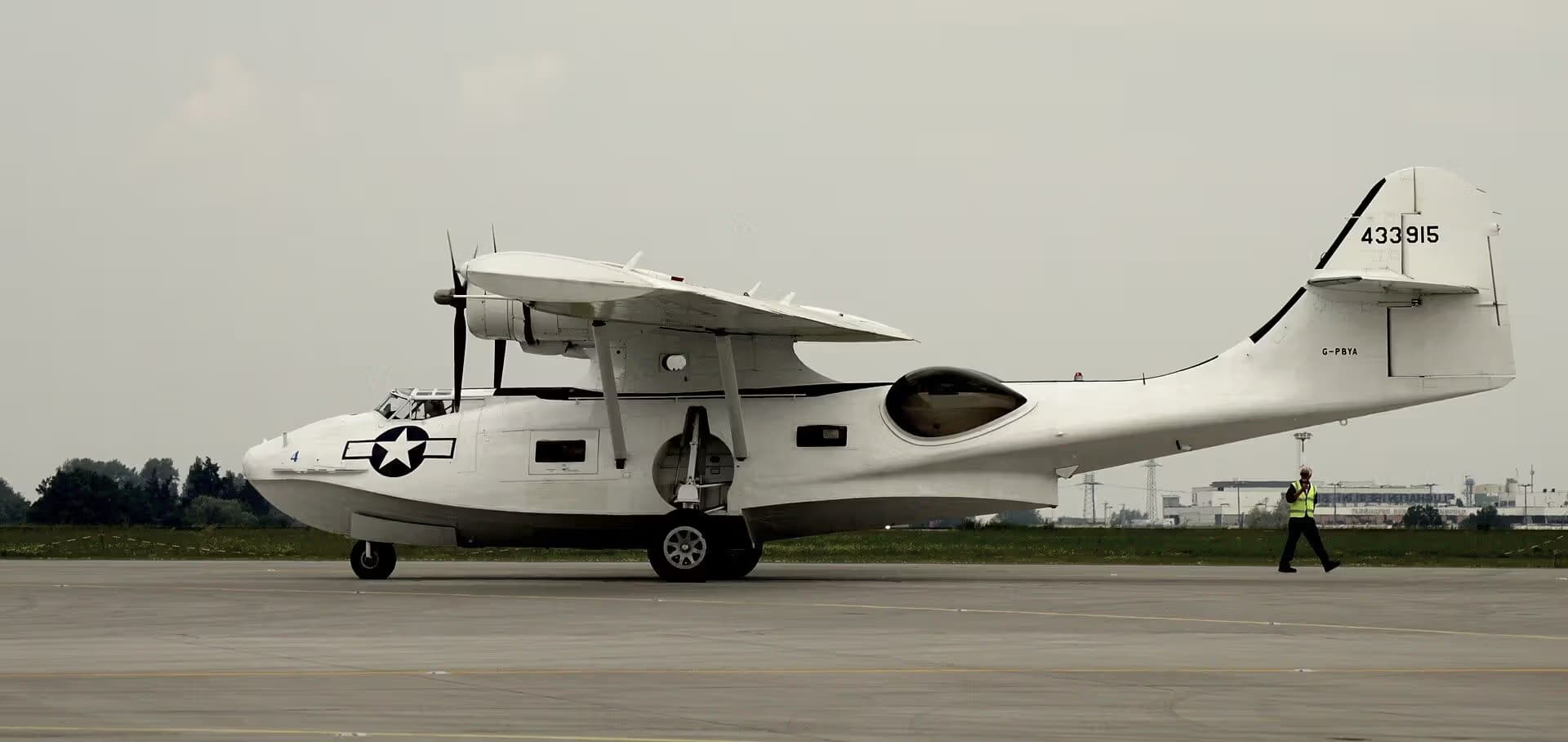 Unidentified — Aircraft
