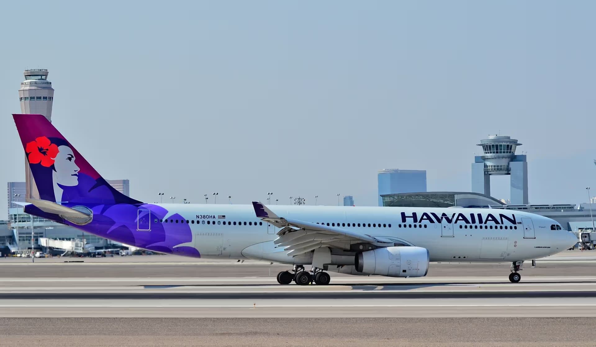N380HA — Airbus