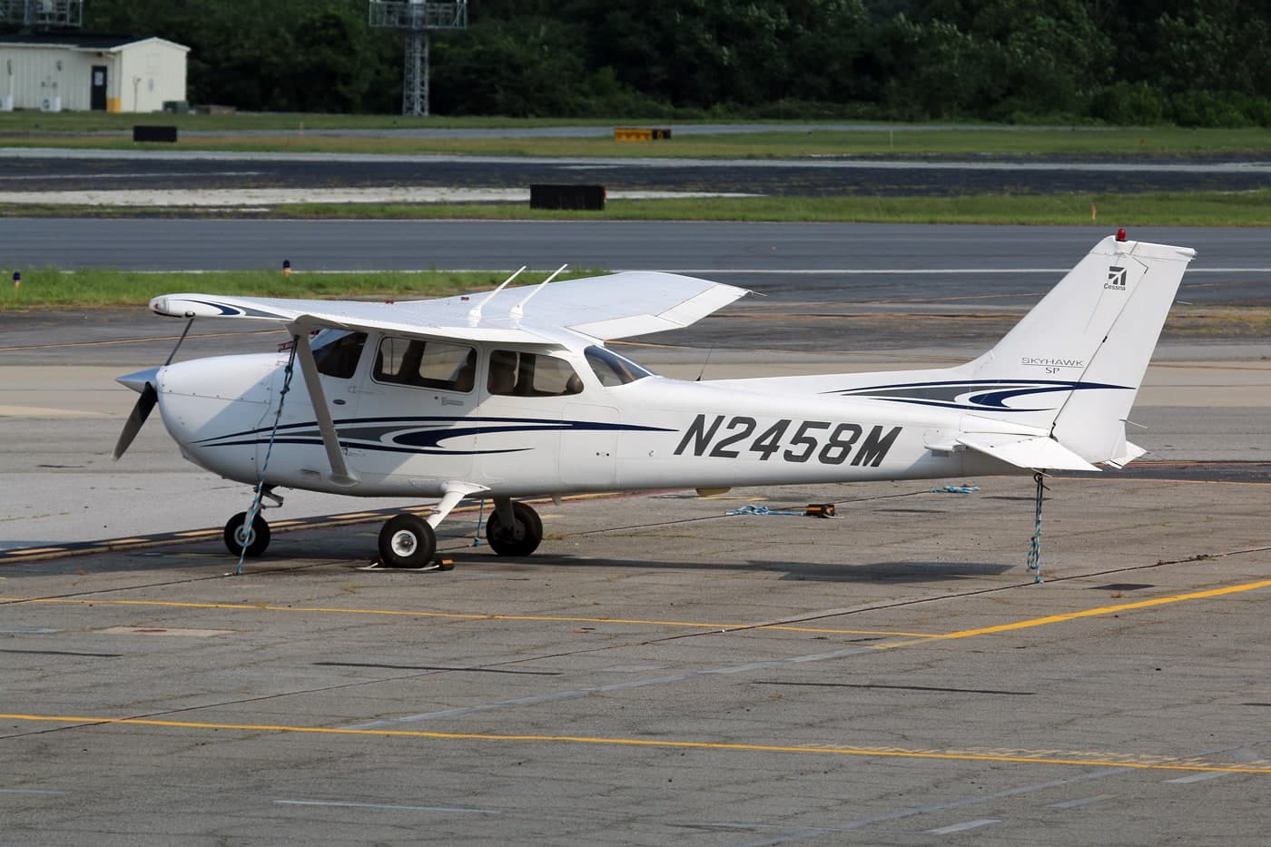 N2458M — Cessna
