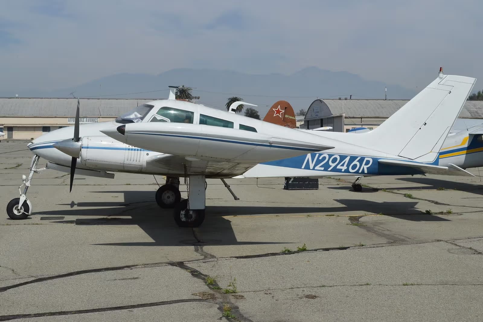 N2946R — Cessna