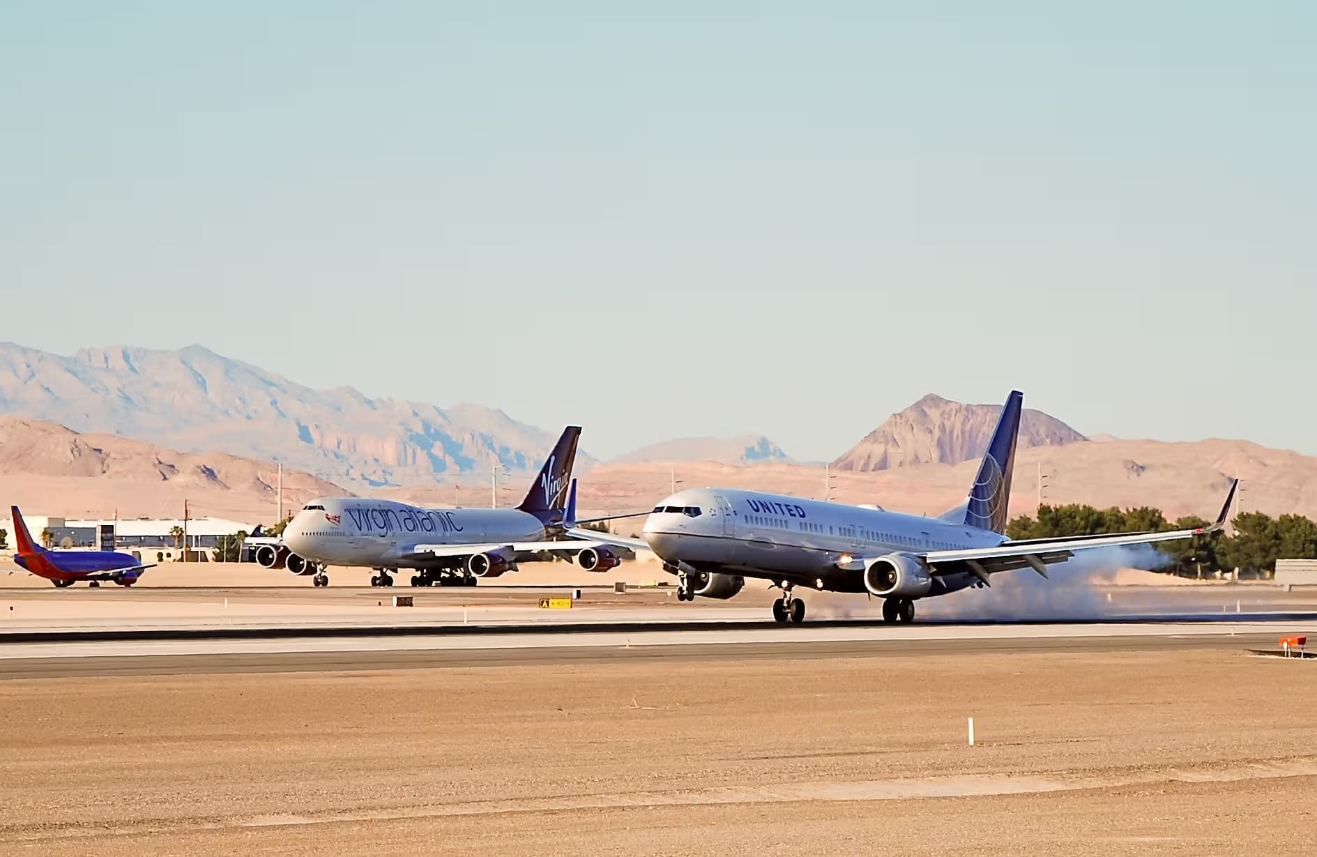 N37437 — Boeing
