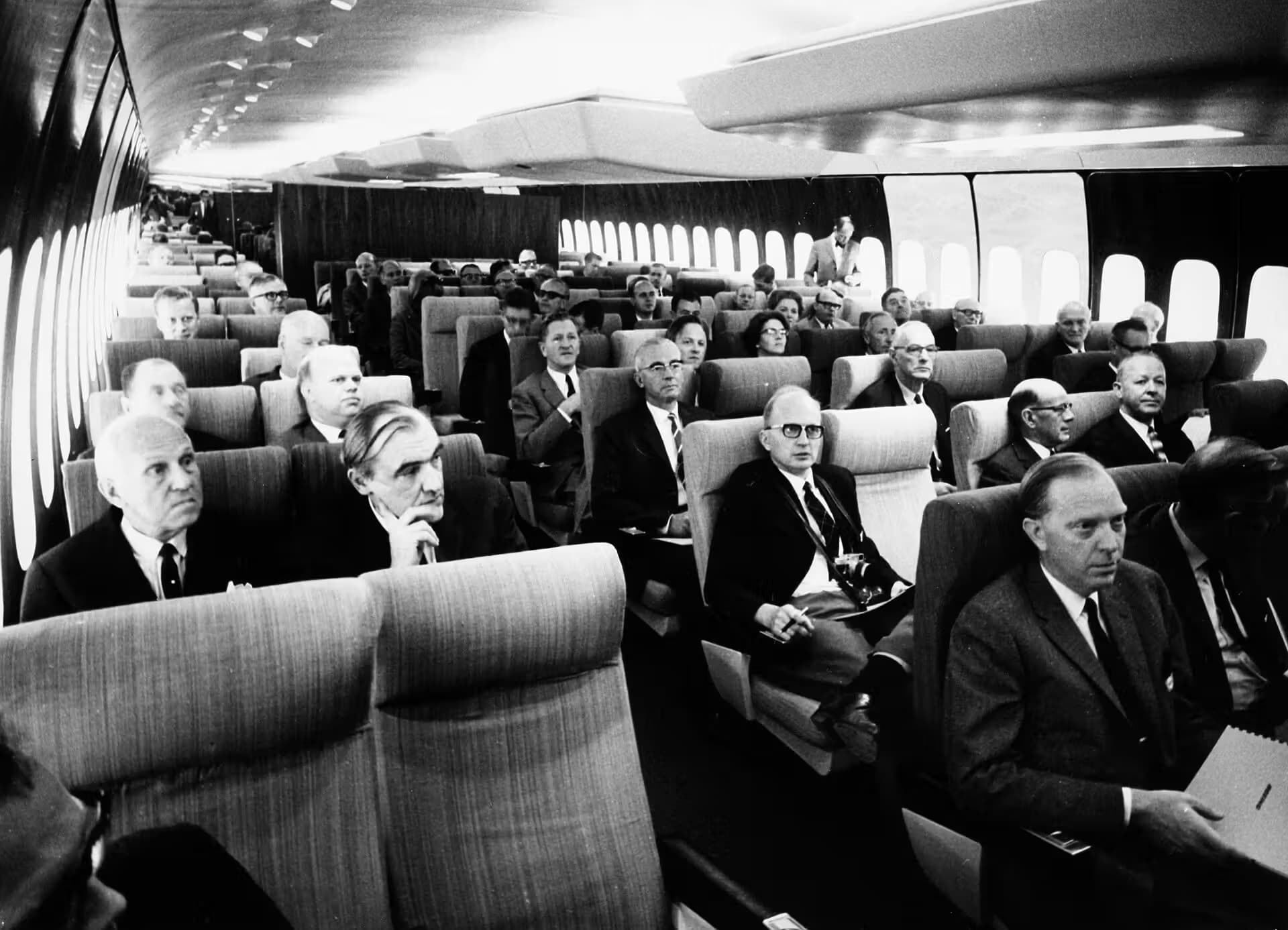 Unidentified — Aircraft