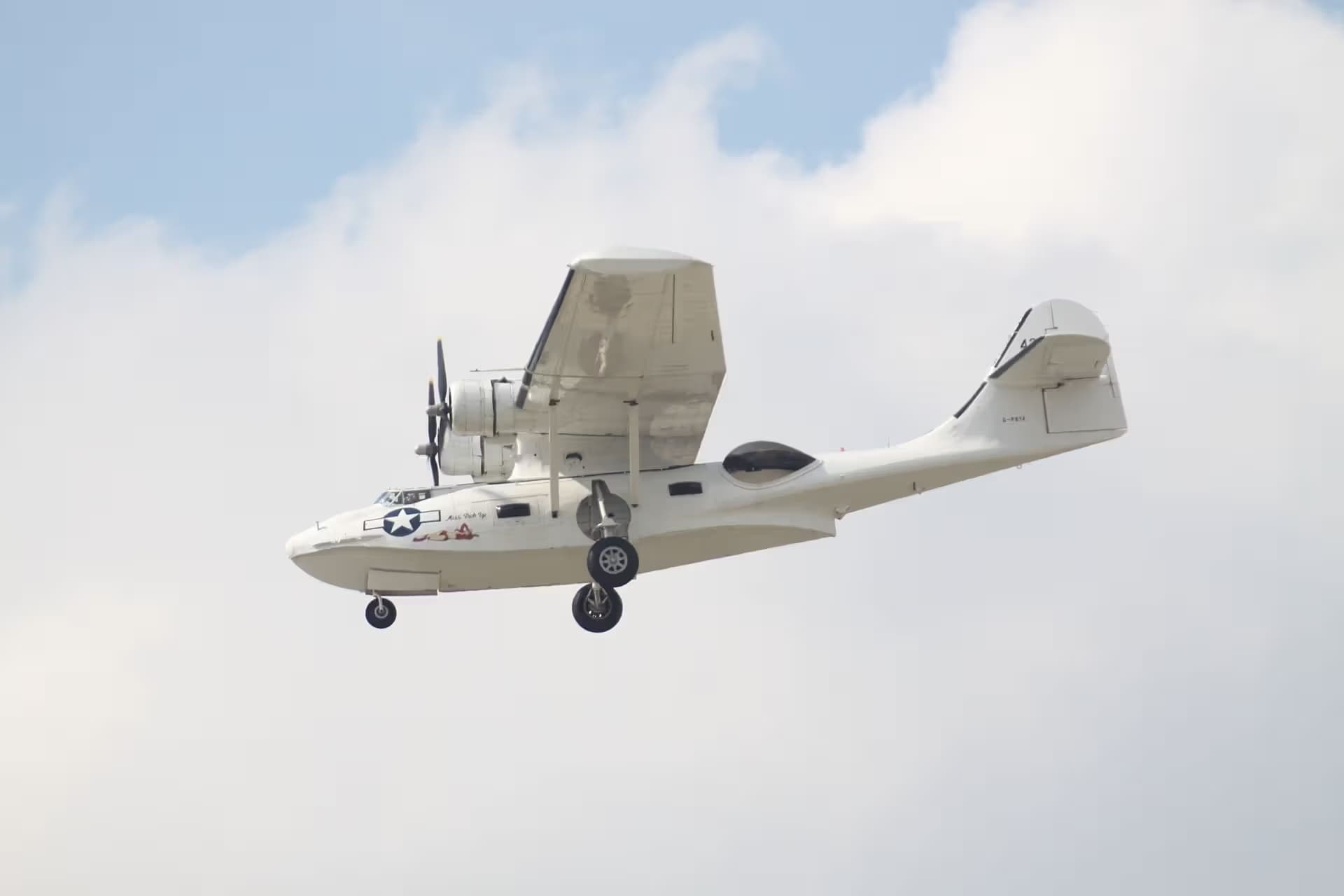 Unidentified — Aircraft