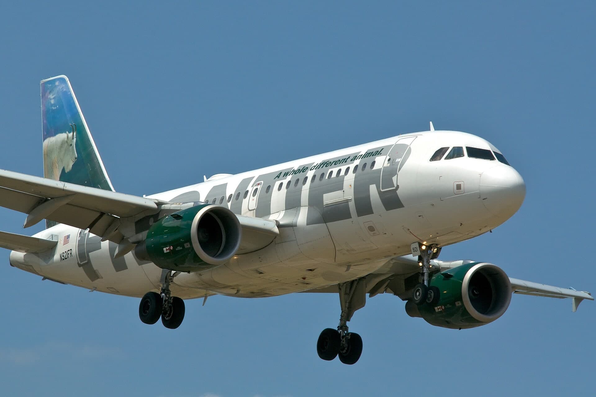 N921FR — Airbus