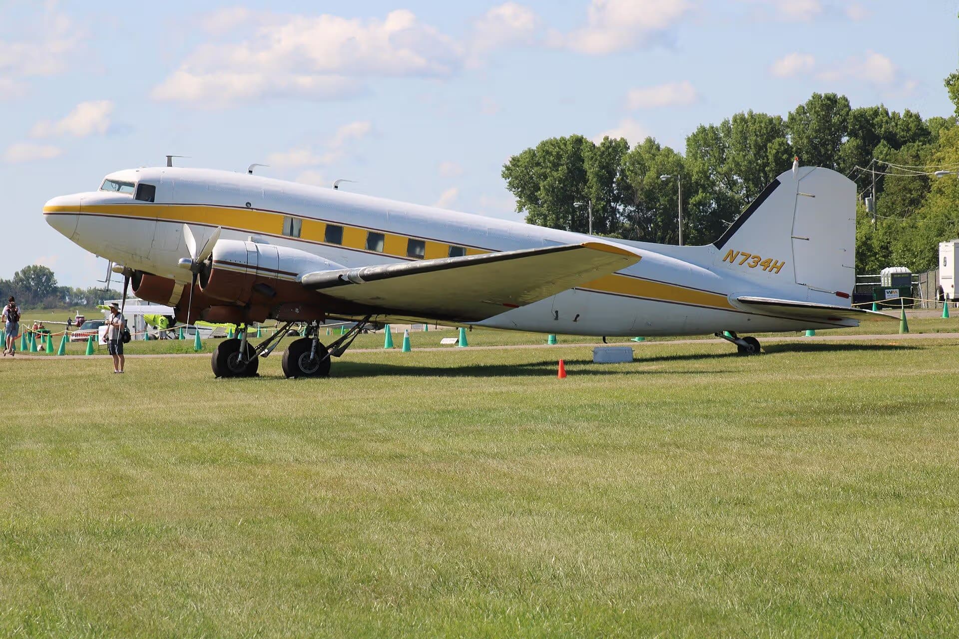N734H — Douglas