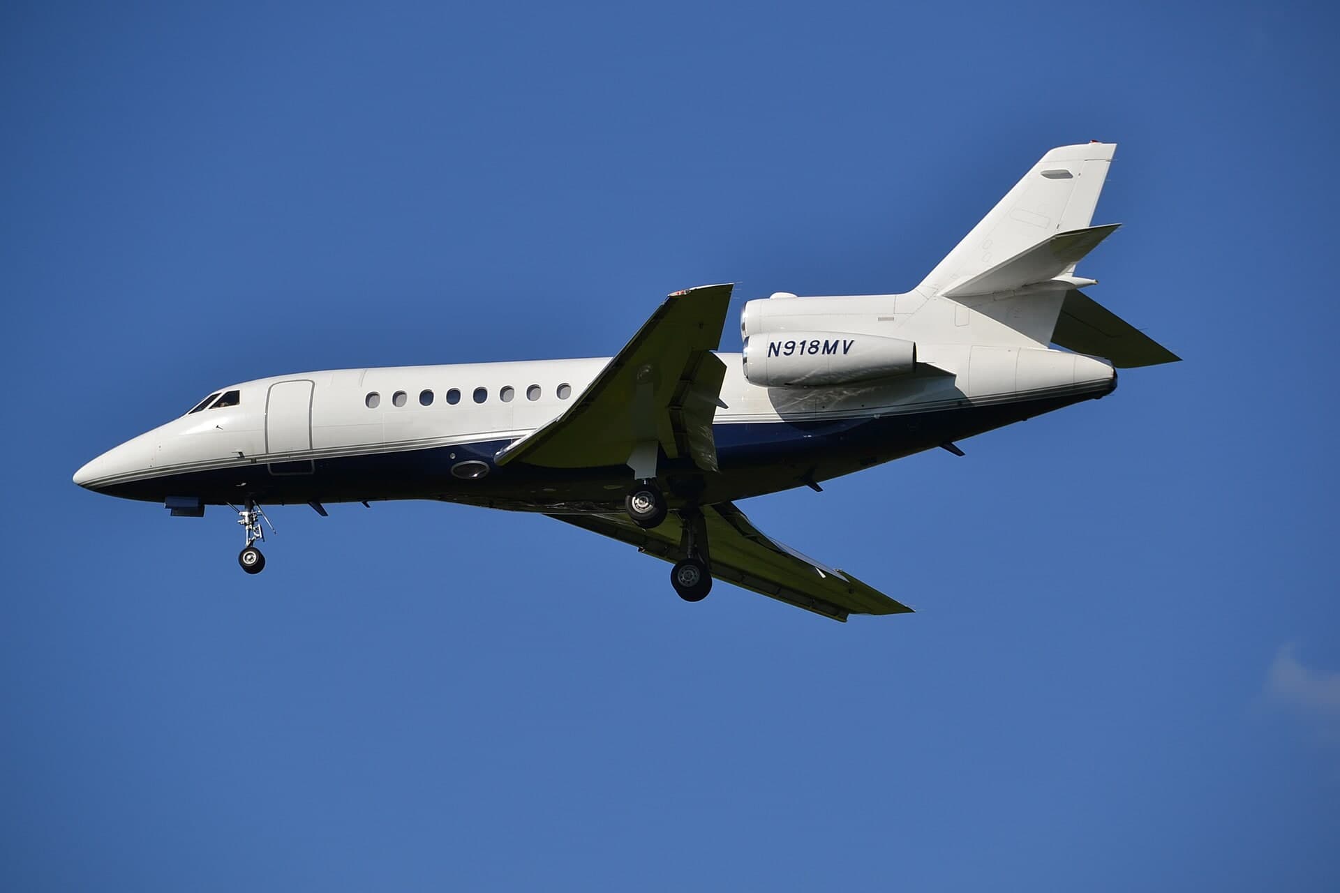 N918MV — Business jet