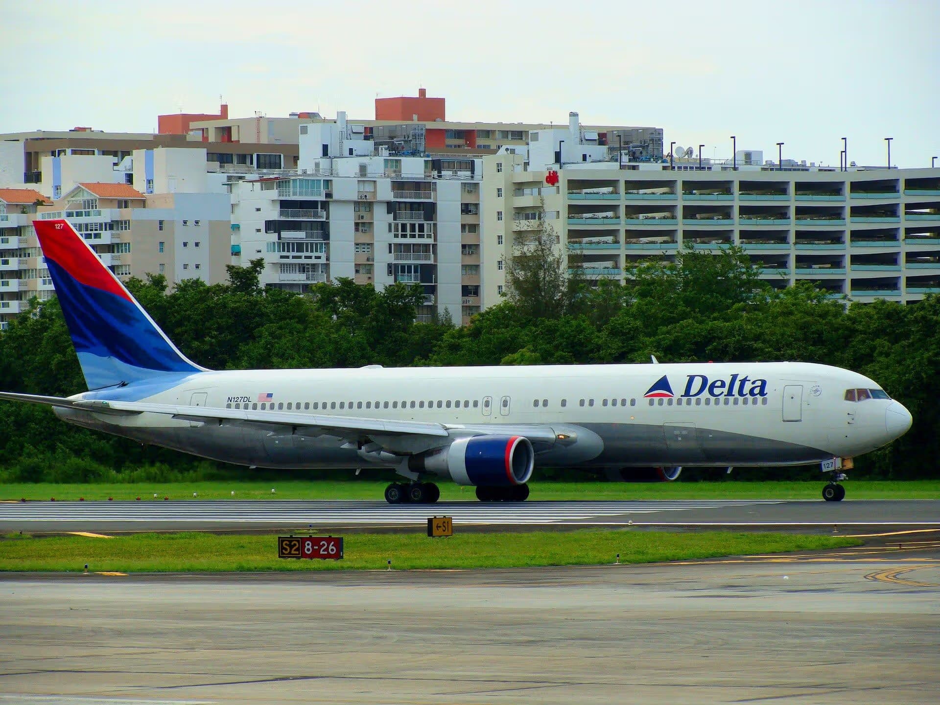 N127DL — Boeing