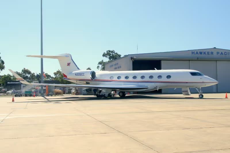 N305CC — Business jet