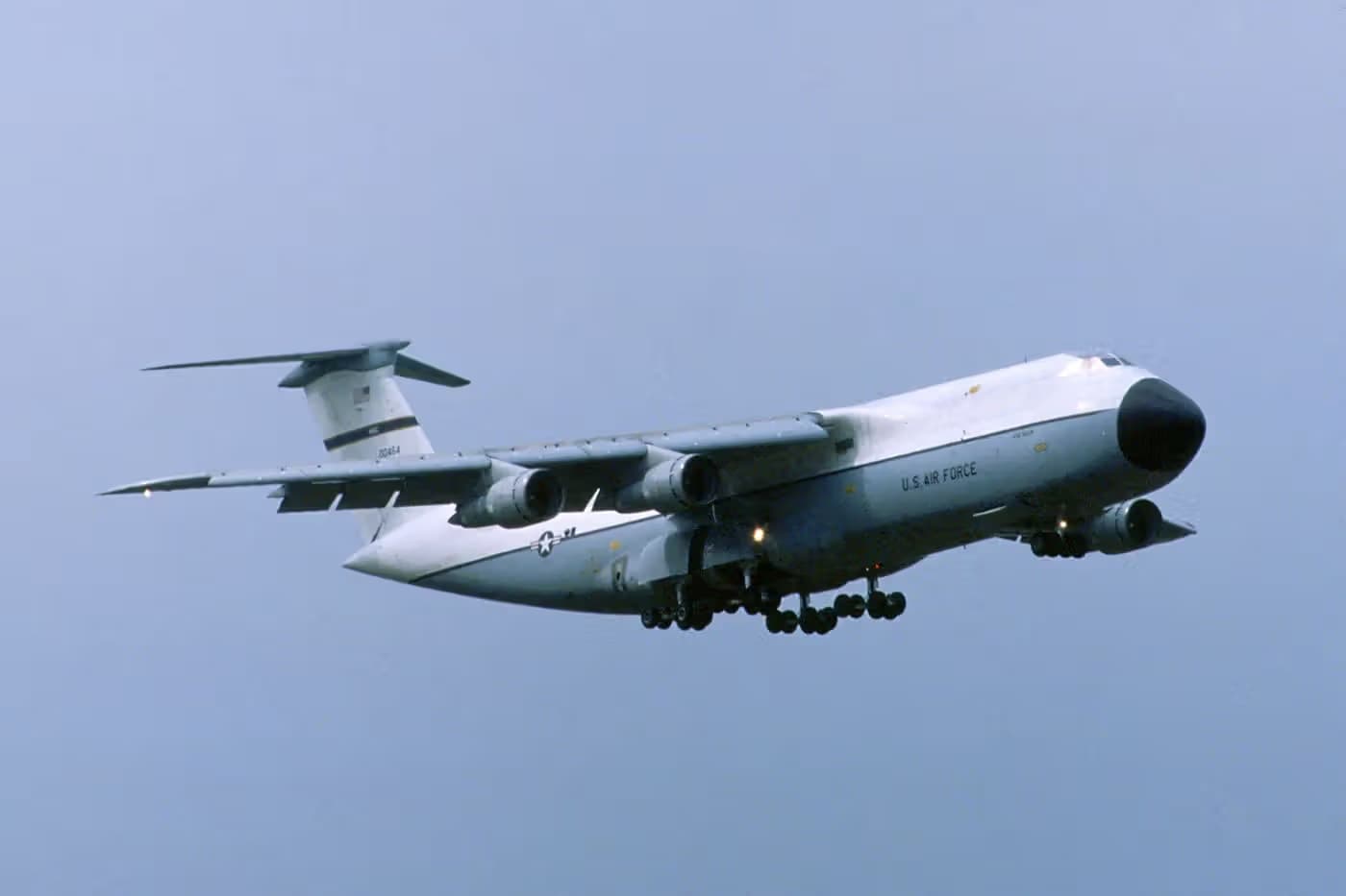 Unidentified — Aircraft