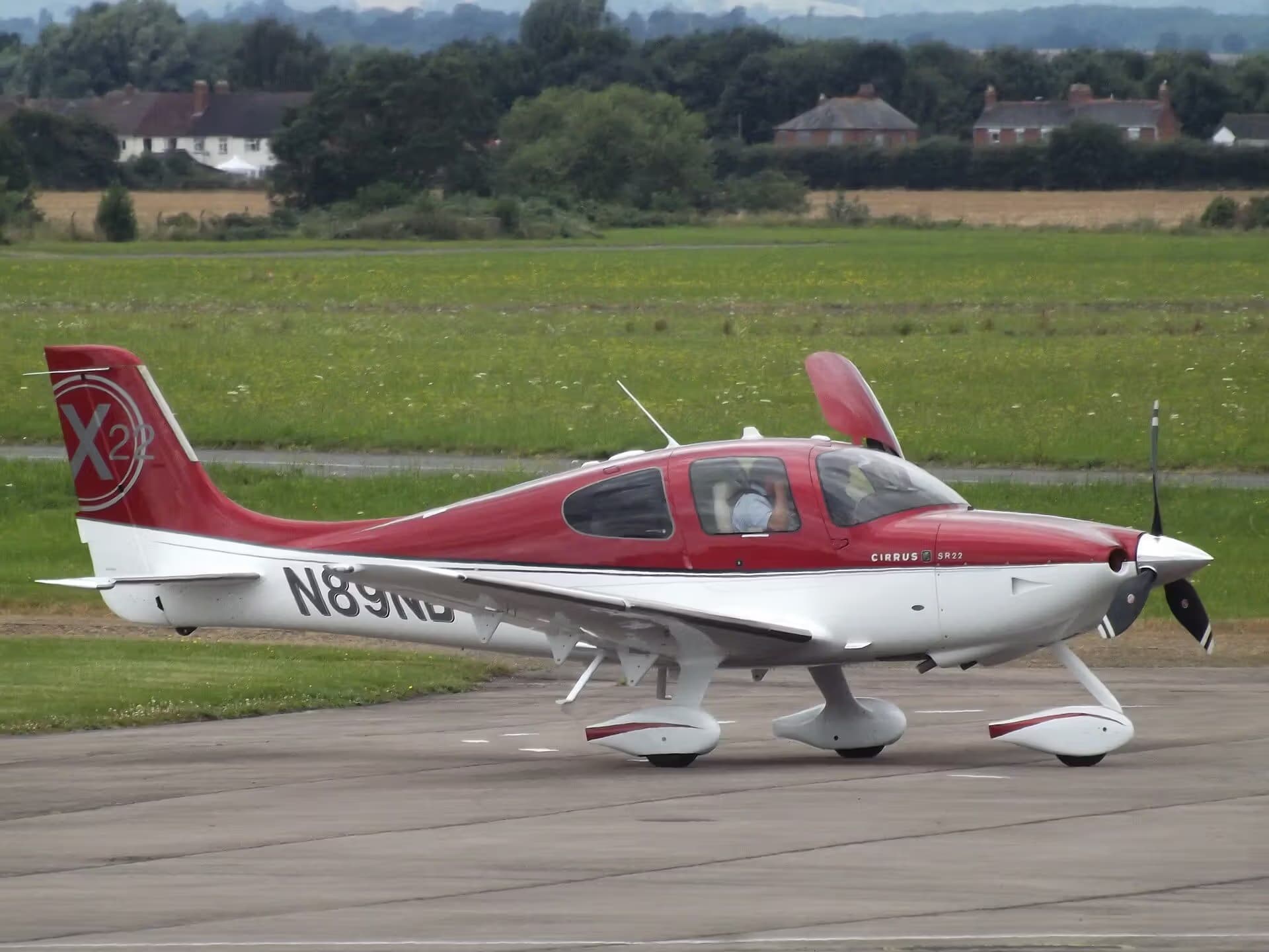 N89NB — Cirrus