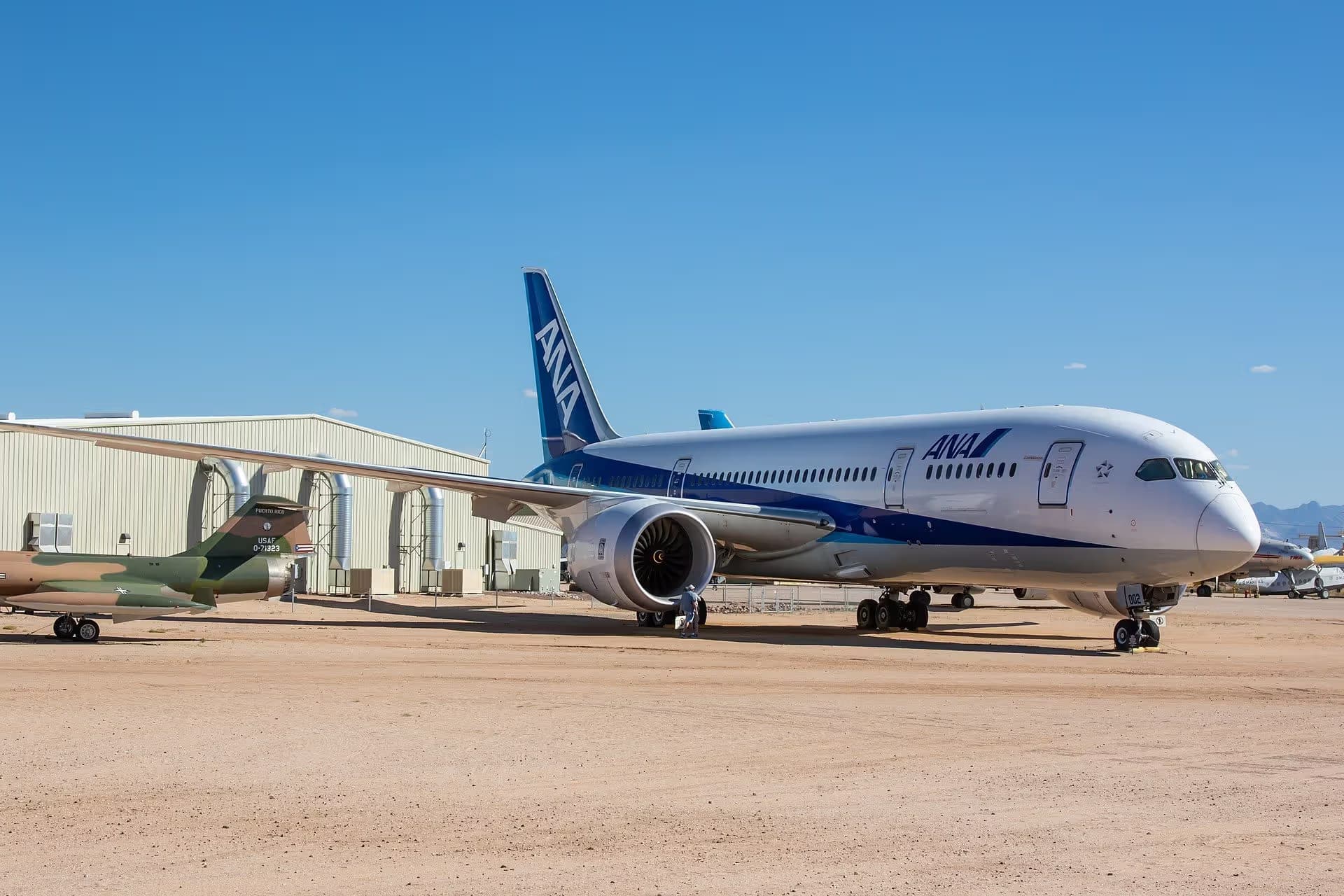 Unidentified — Boeing