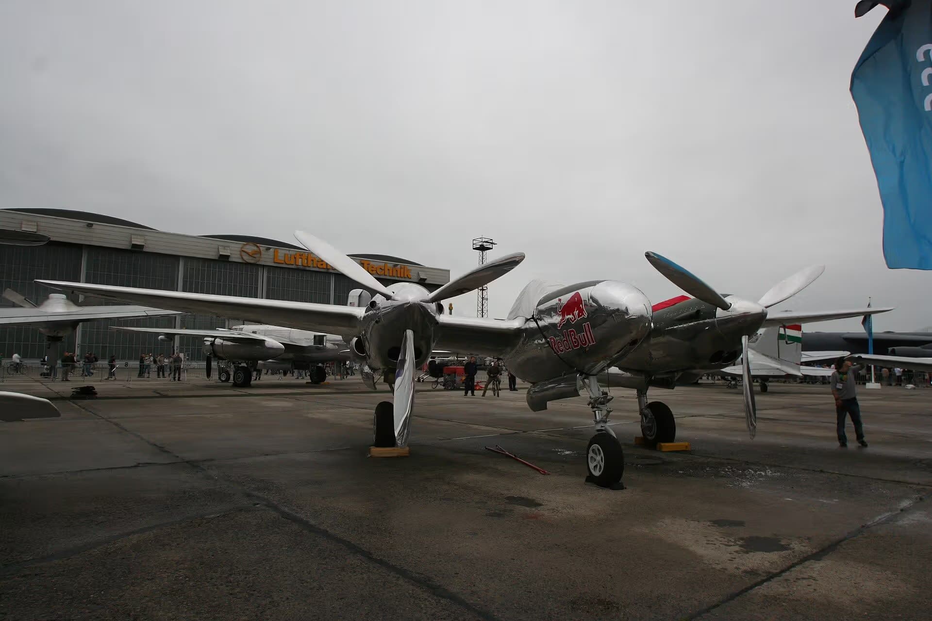 N25Y — Lockheed